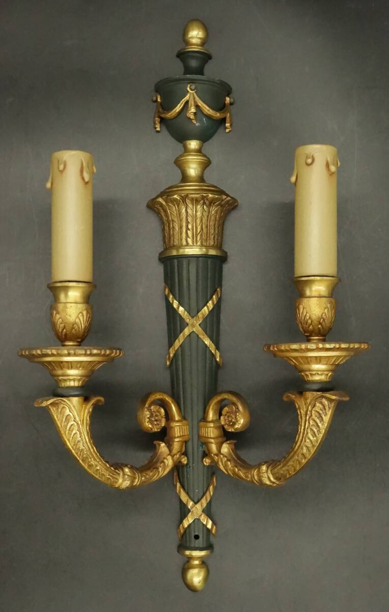 Pair of large Empire style quiver sconces - bronze / green patina