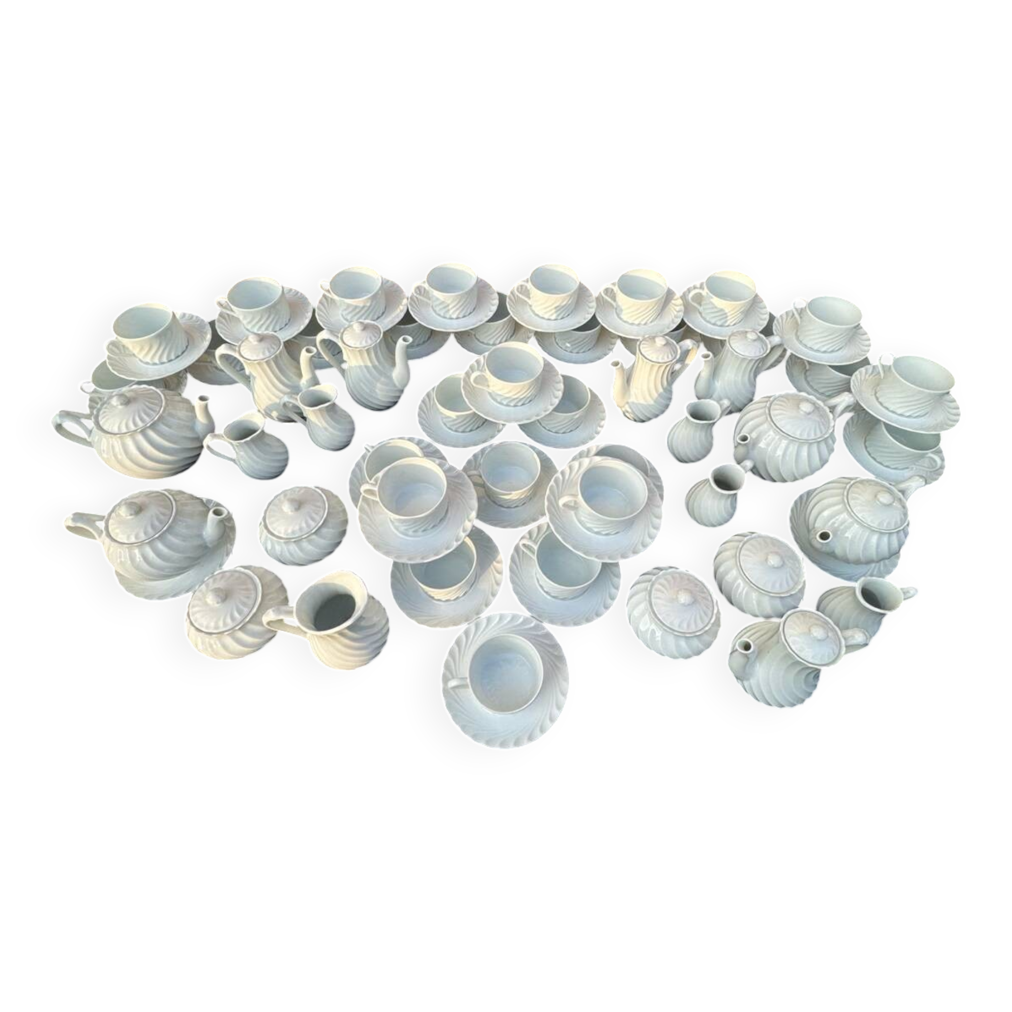 Tea and coffee dessert service (74 pieces)