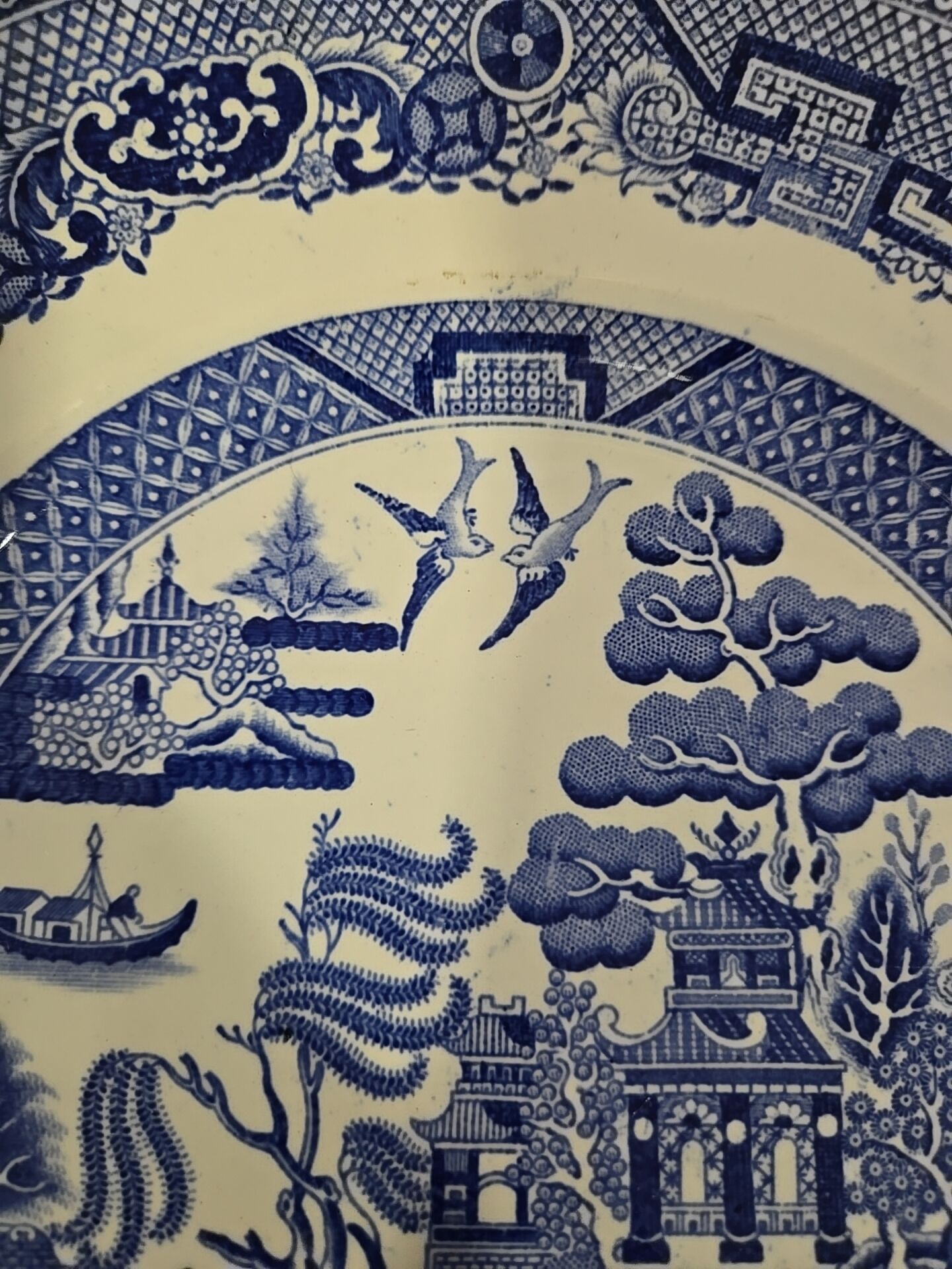 Hollow plate Creil and Montereau blue Japonese Pagoda model
