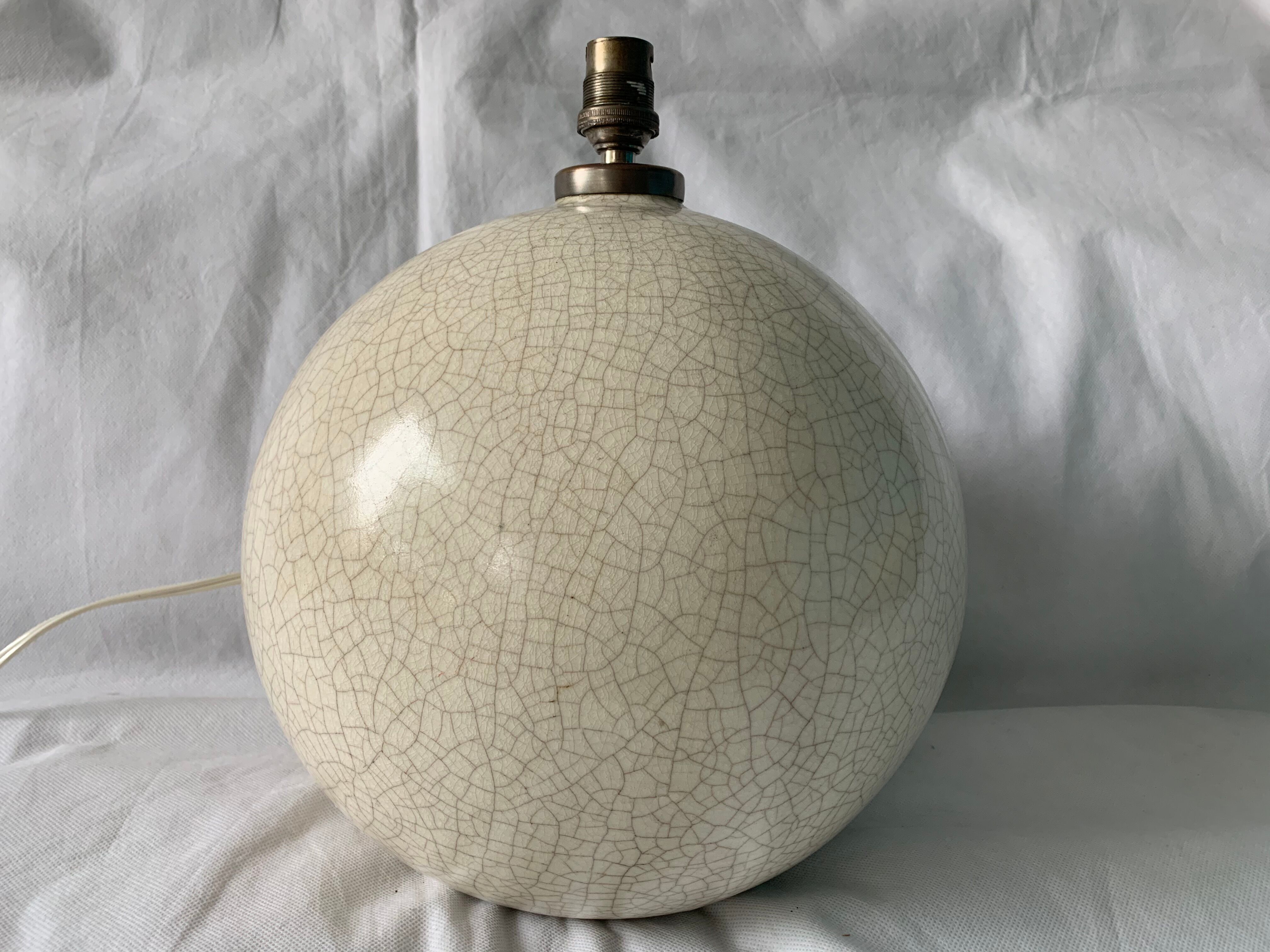 Crystal cracked ceramic ball lamp foot