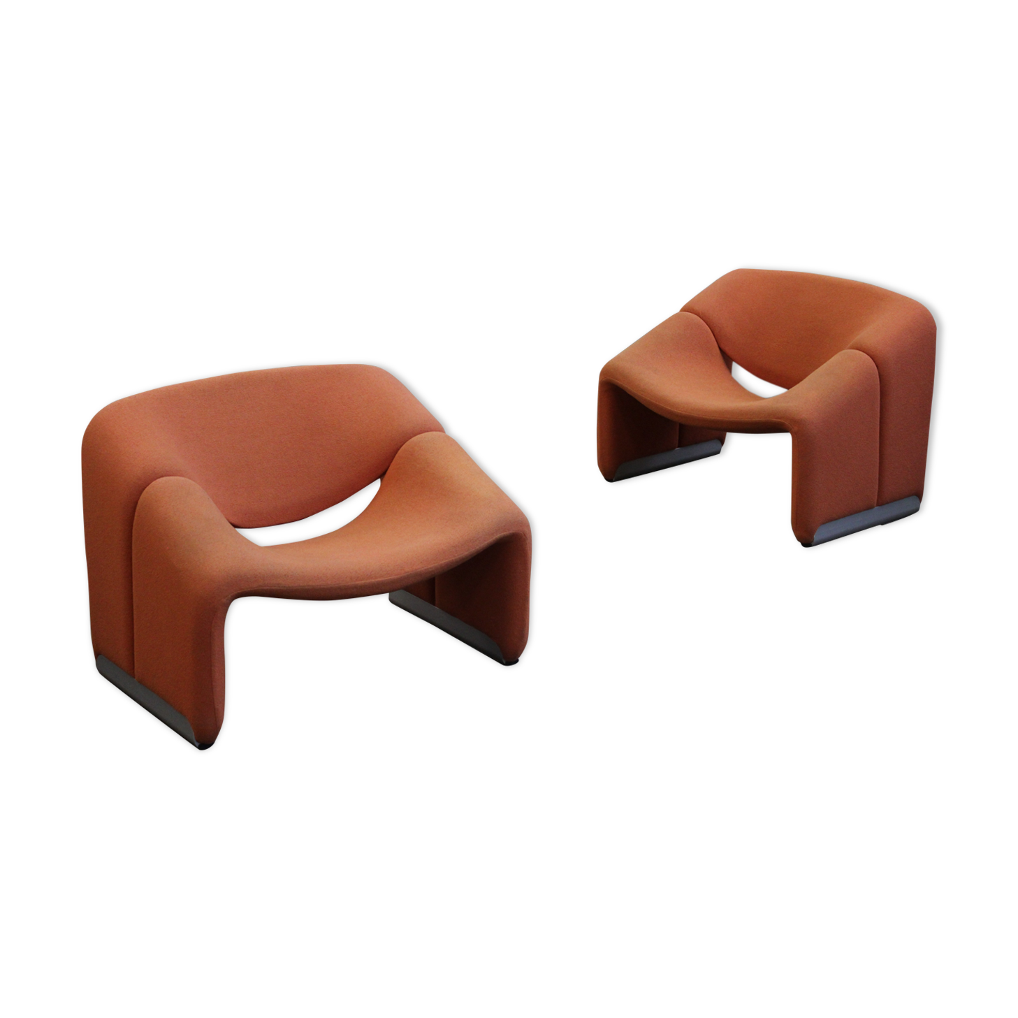 Pair of armchairs Groovy of Pierre Paulin