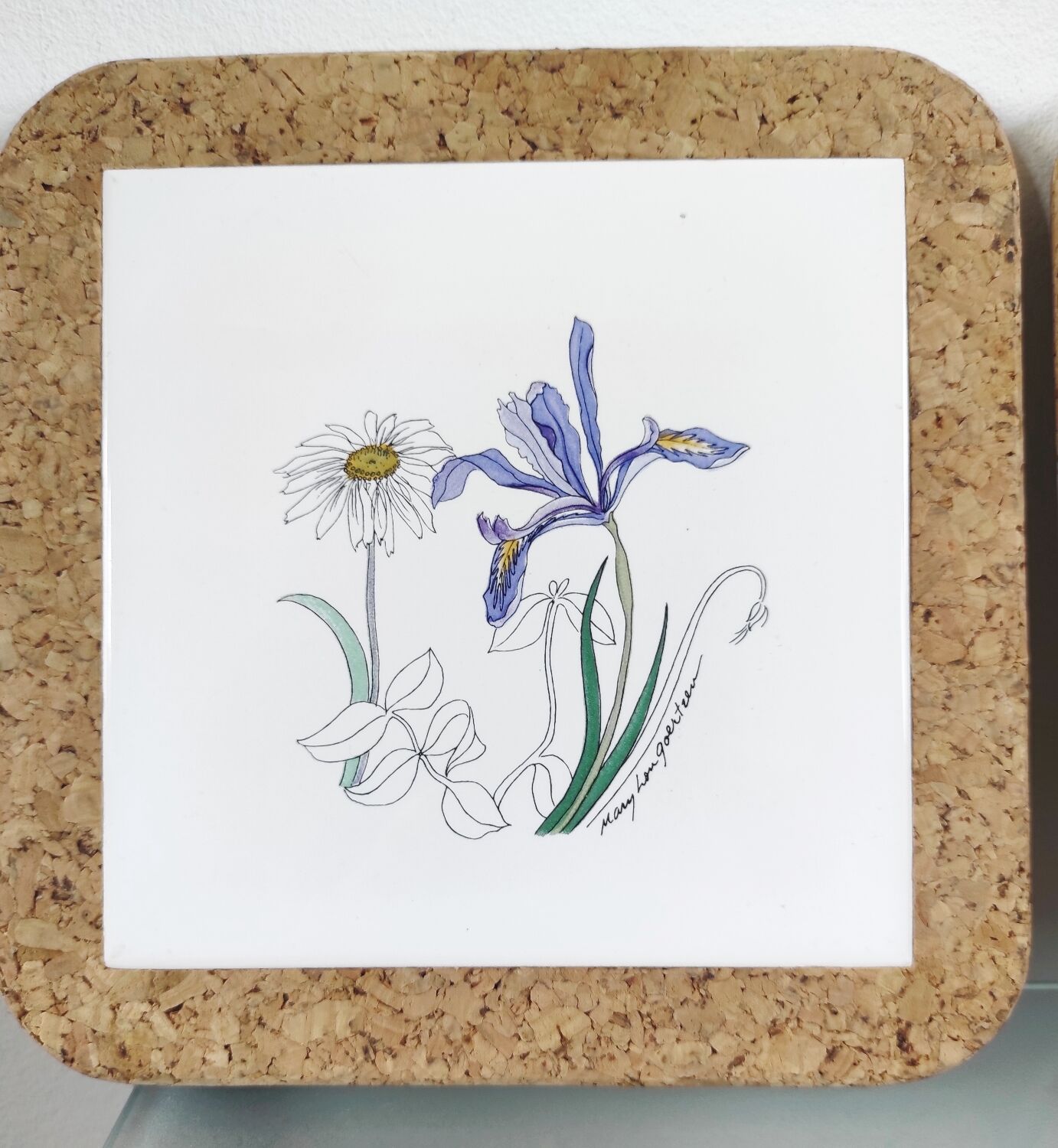Pair of vintage botanical trivets in ceramic and cork – Yes