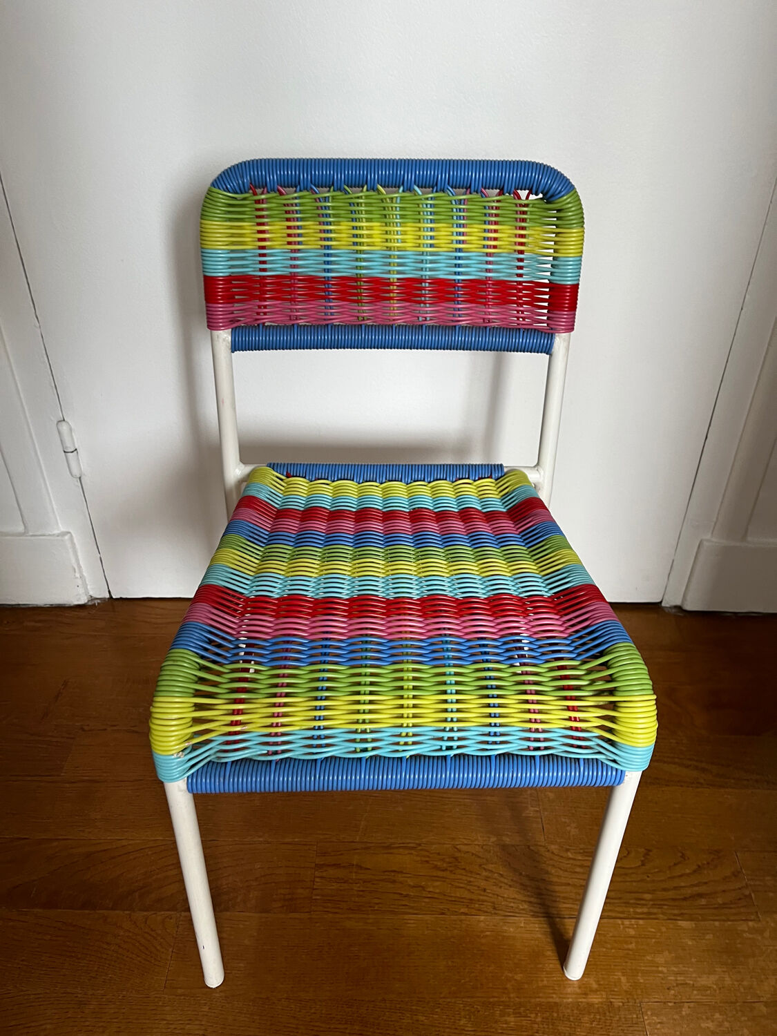 Children's chair scoubidou