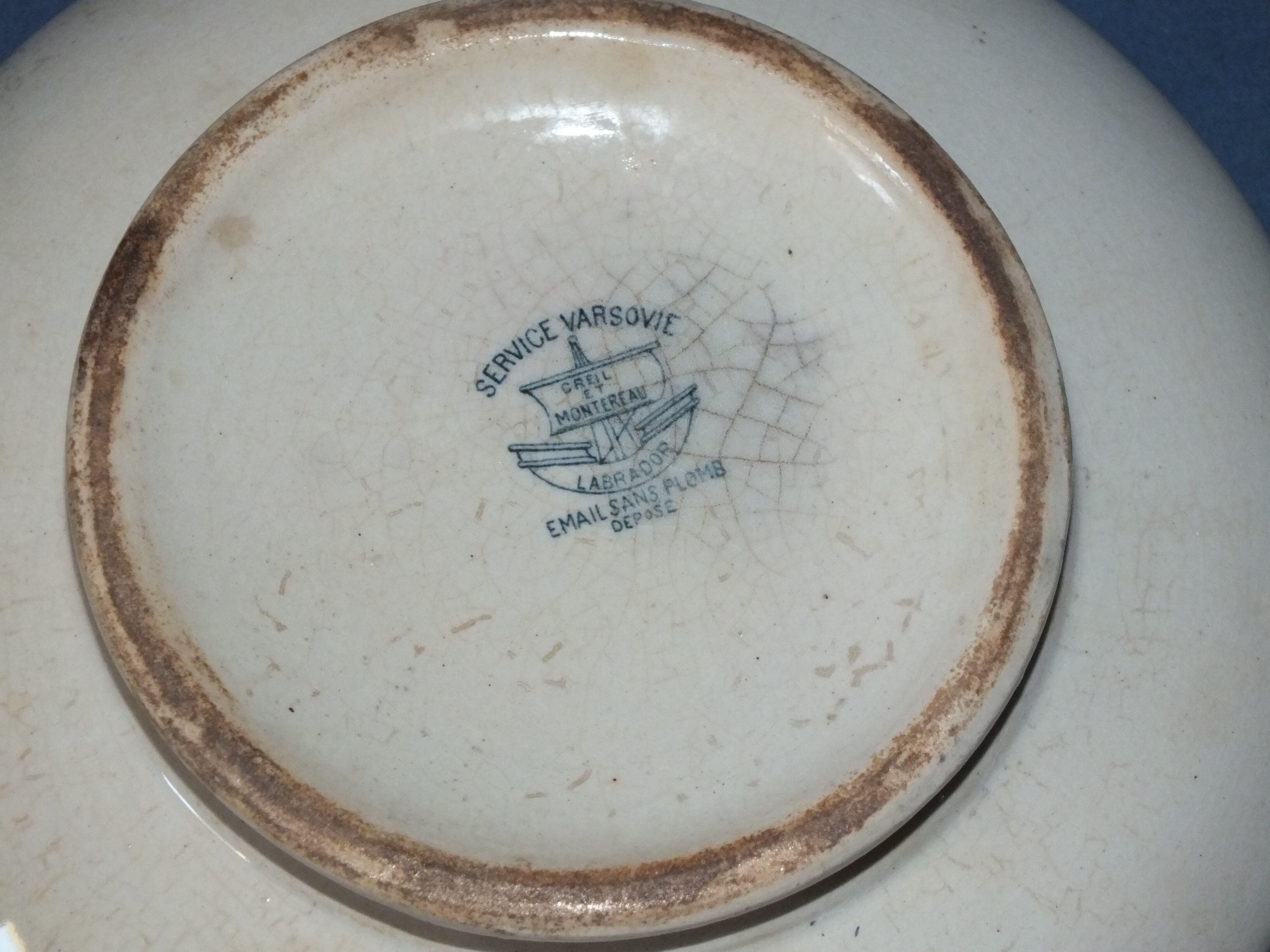 Former vegetable soup tree Creil and Montereau Labrador service Warsaw