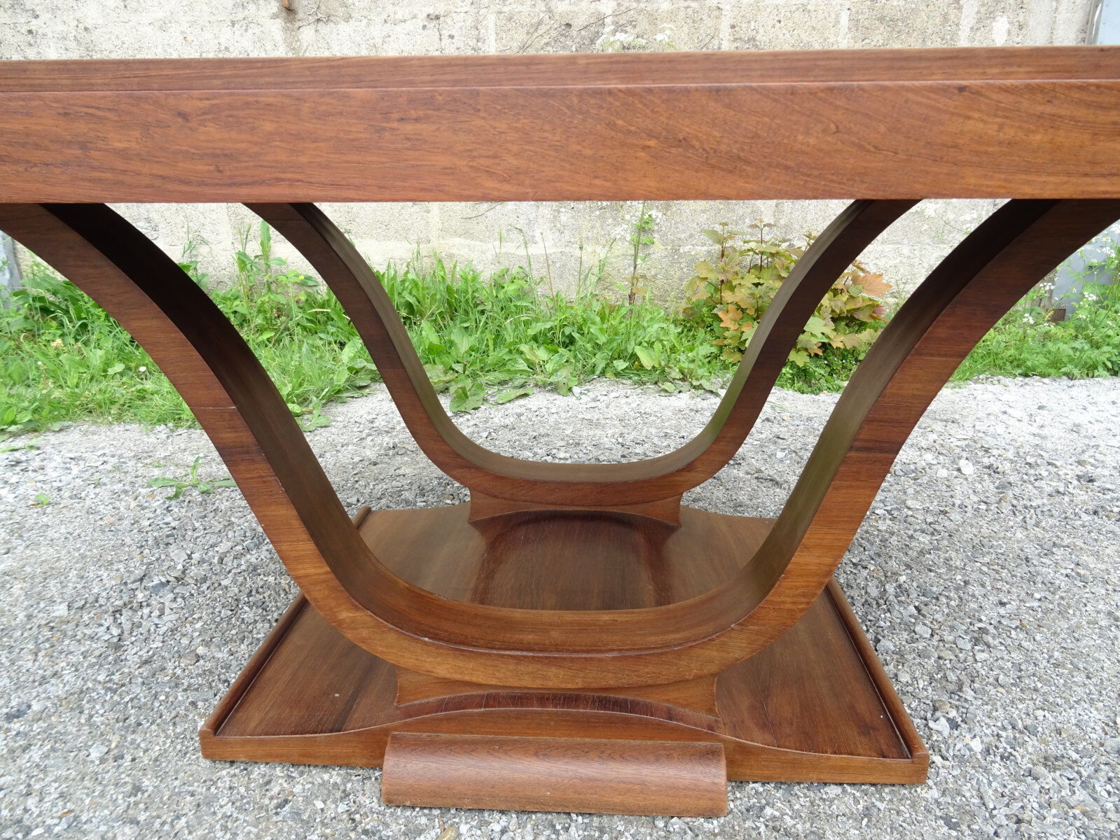 Art deco table with rosewood extensions