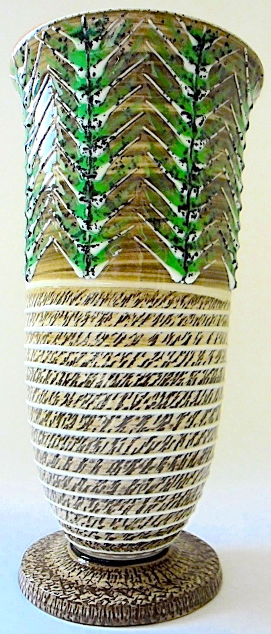 Vase cornet art deco porcelain enamelled of Lucien Brisdoux (1878-1963)