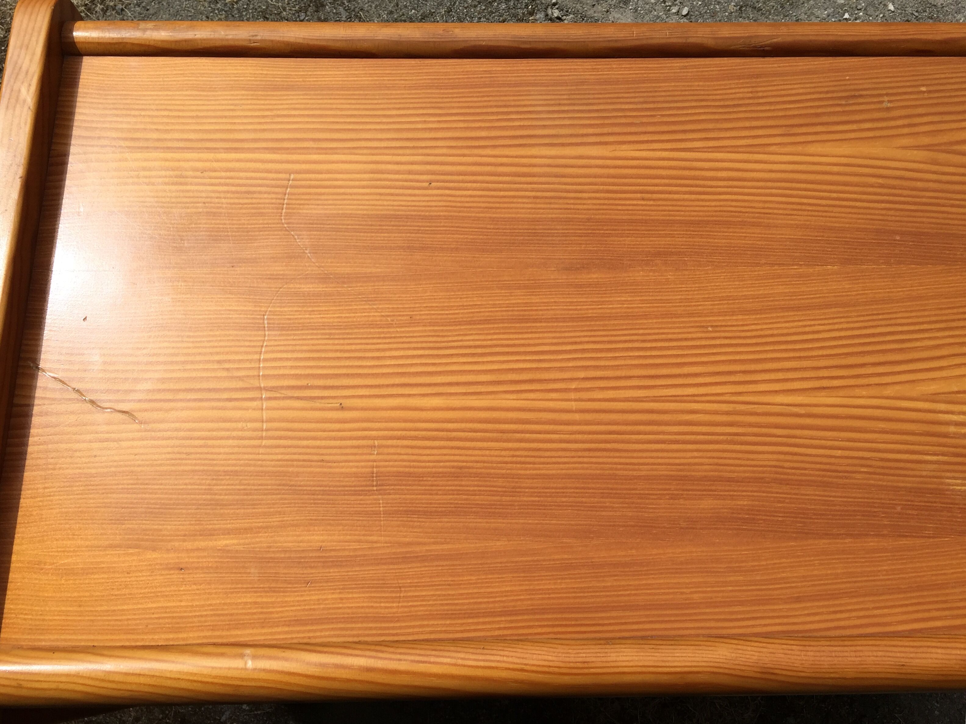Vintage Scandinavian chest of drawers with 4 drawers in solid pine