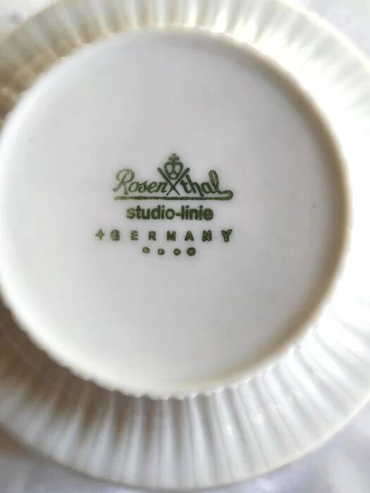 Tapio Wirkkala for Rosenthal Studio-Line “Modulation” porcelain coffee and dessert service, Germany 1970s, 39 pieces