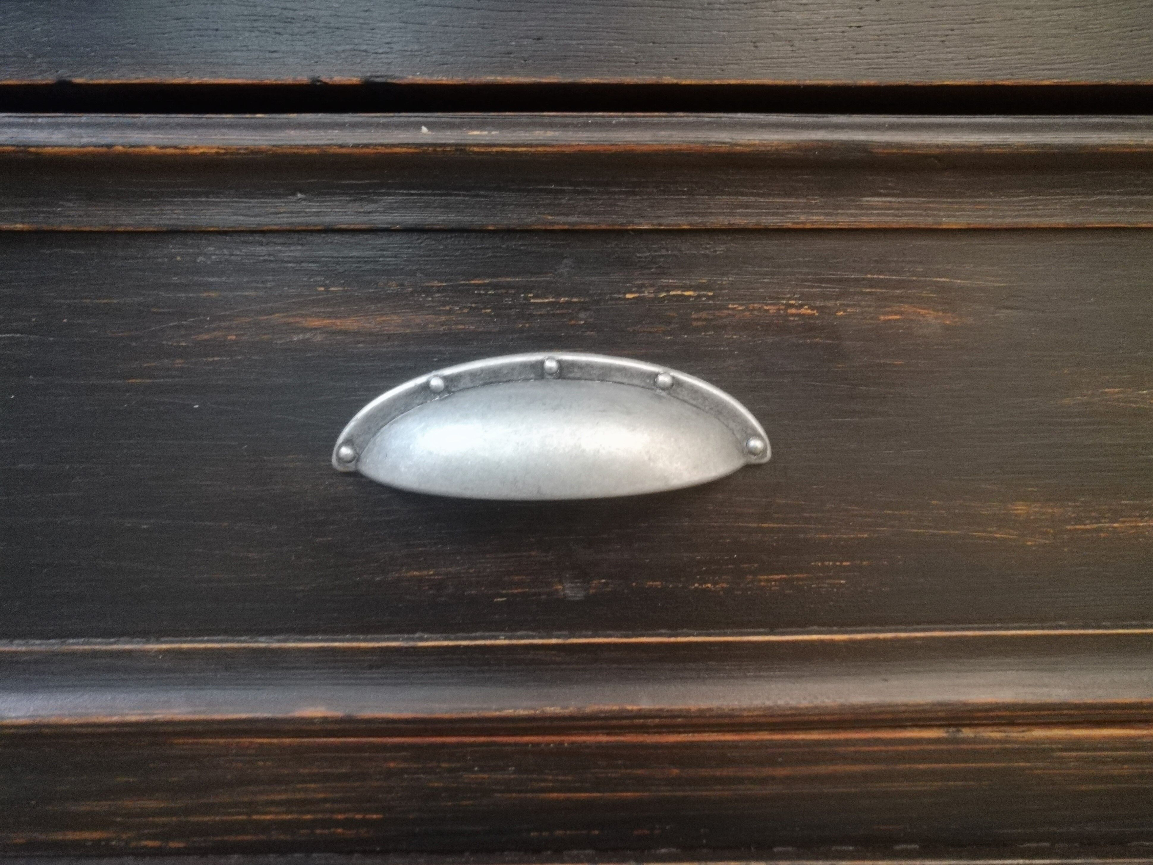 1900 patinated pine chiffonnier