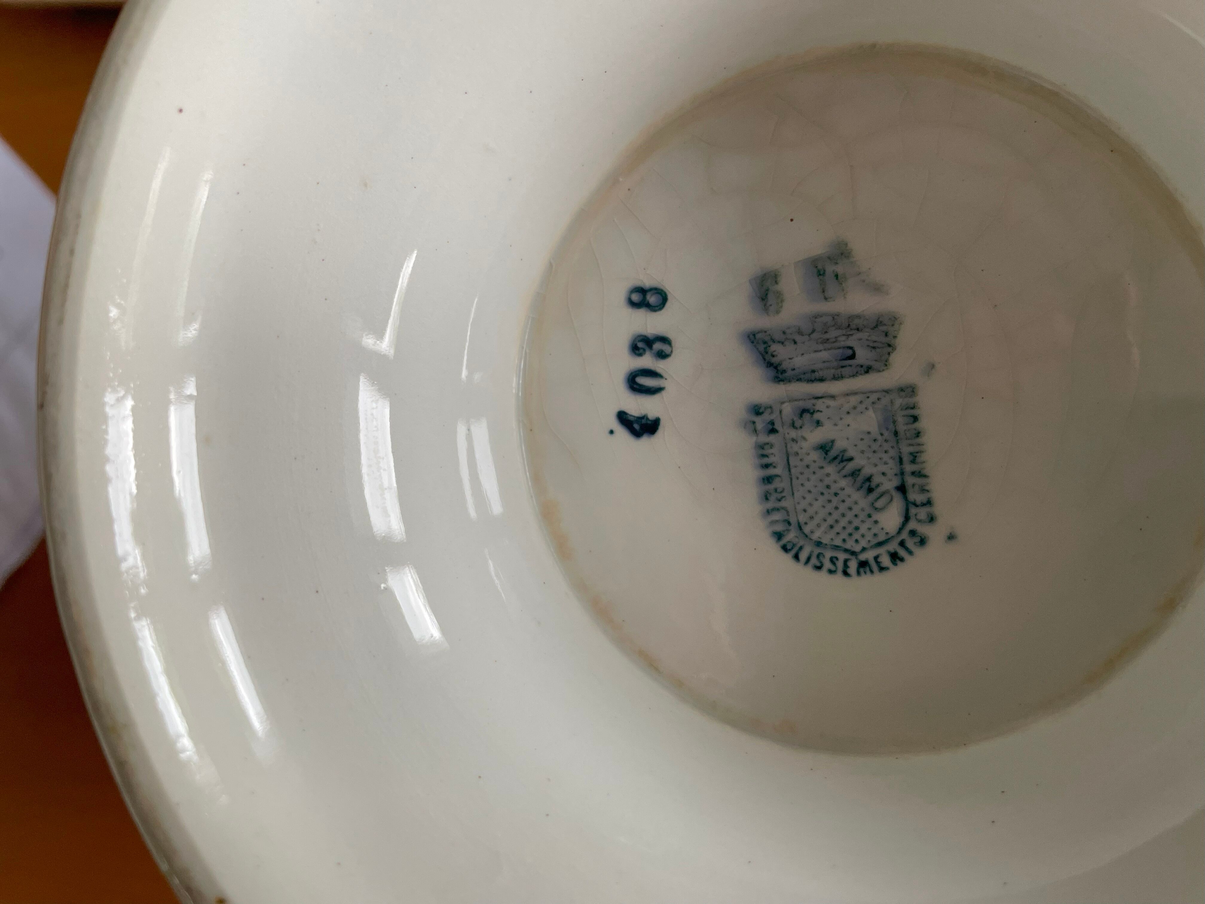 Antique earthenware soup tureen from Saint-Amand (North)