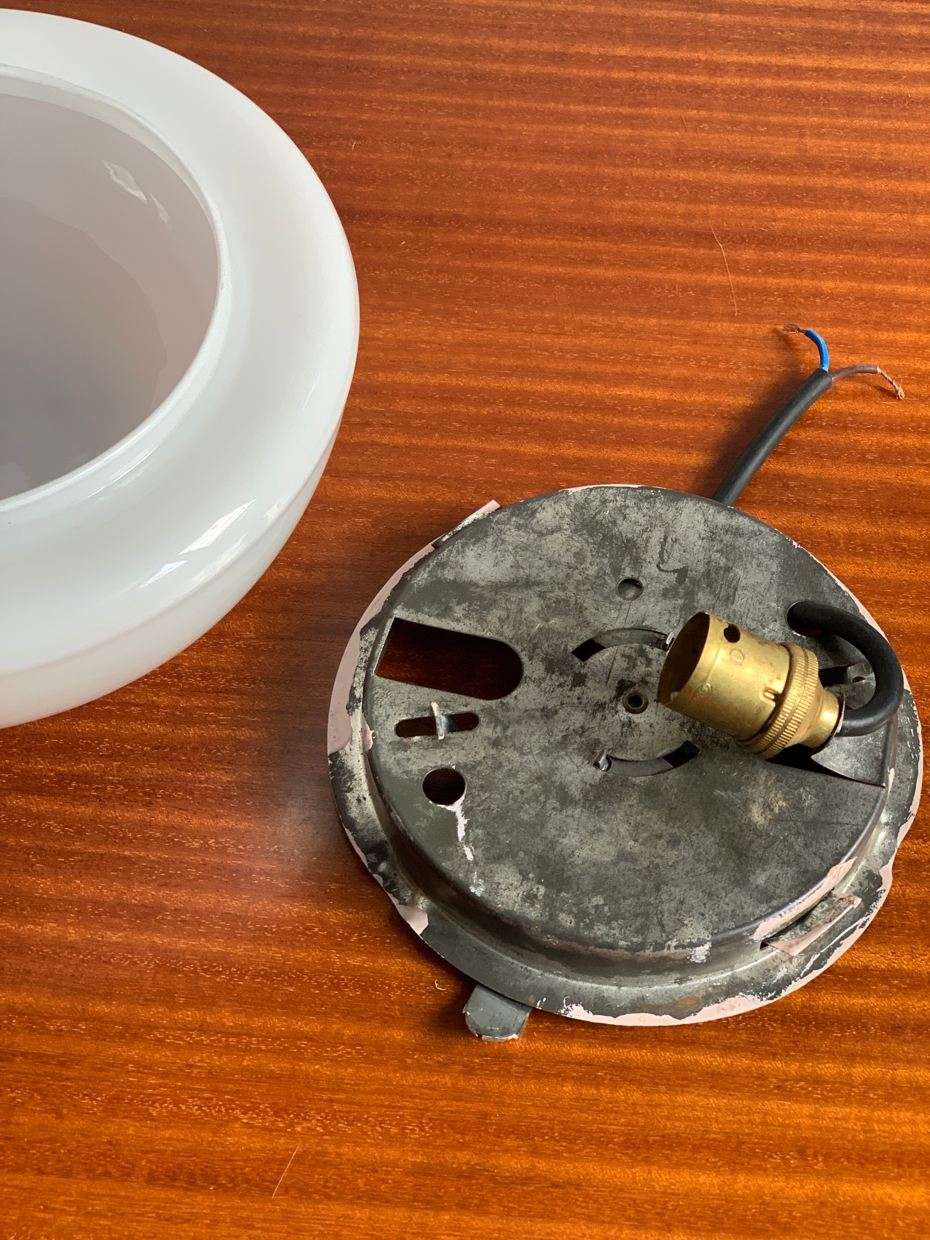 Opaline ceiling lamp