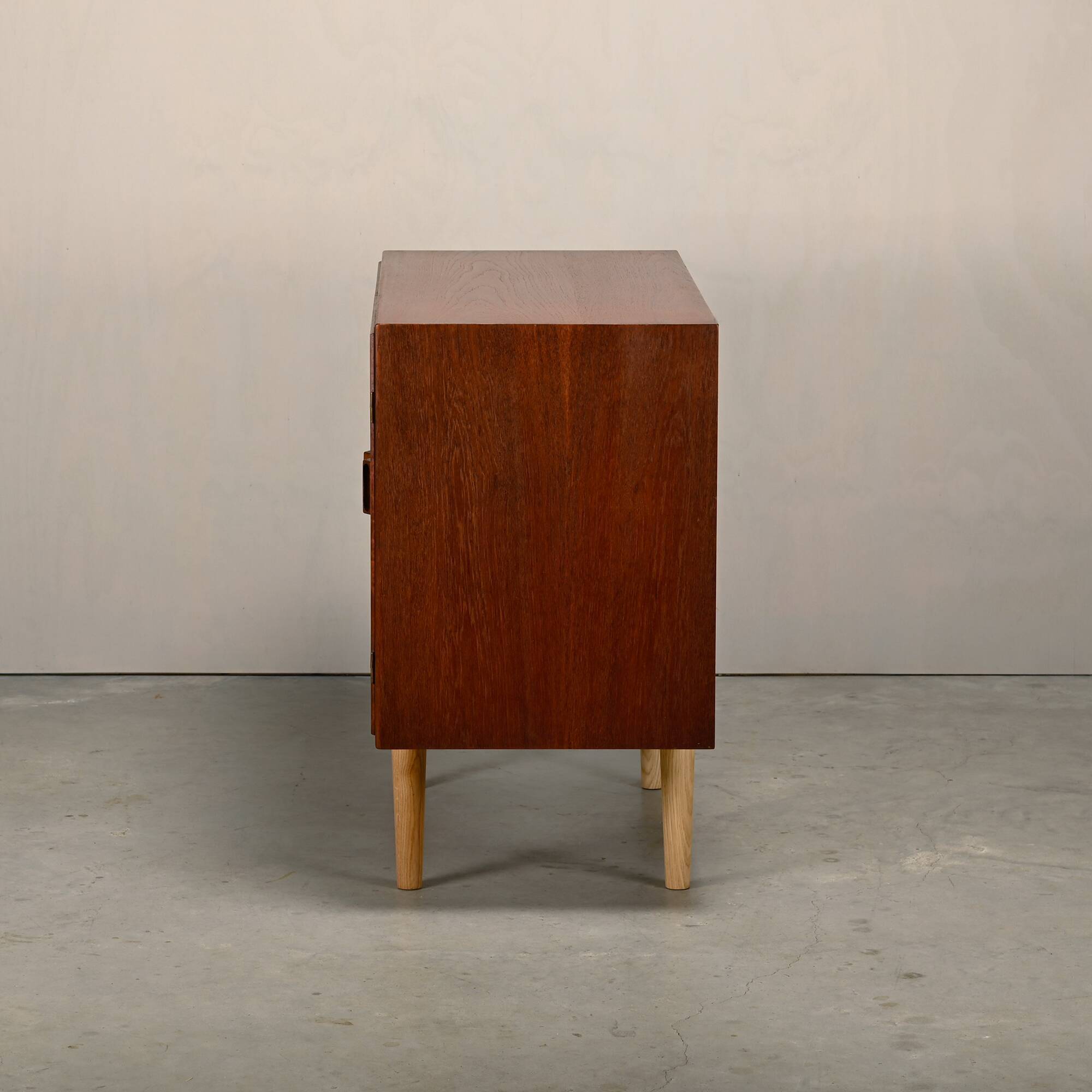 Børge Mogensen Cabinet or small Sideboard in teak and oak, Søborg Møbler