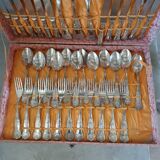 Ménagère ancienne 49 pièces en métal argenté