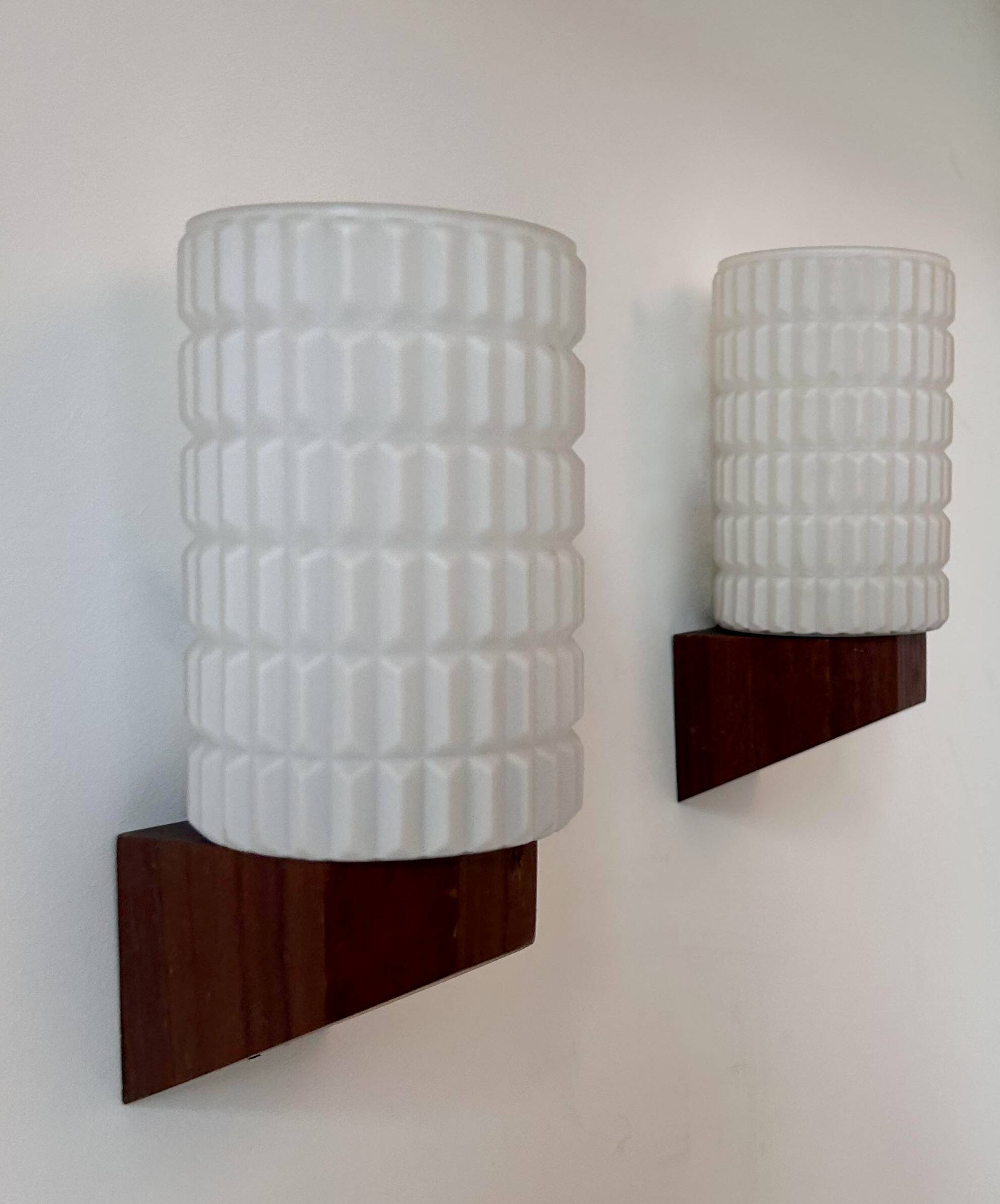 Pair of vintage wall lights, teak and opaline, Philips Netherlands 1950
