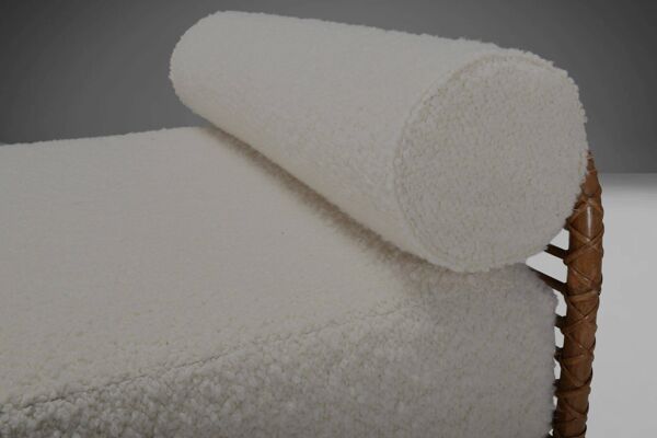 Méridienne en bambou et rotin bouclé ivoire, Italie, années 1960