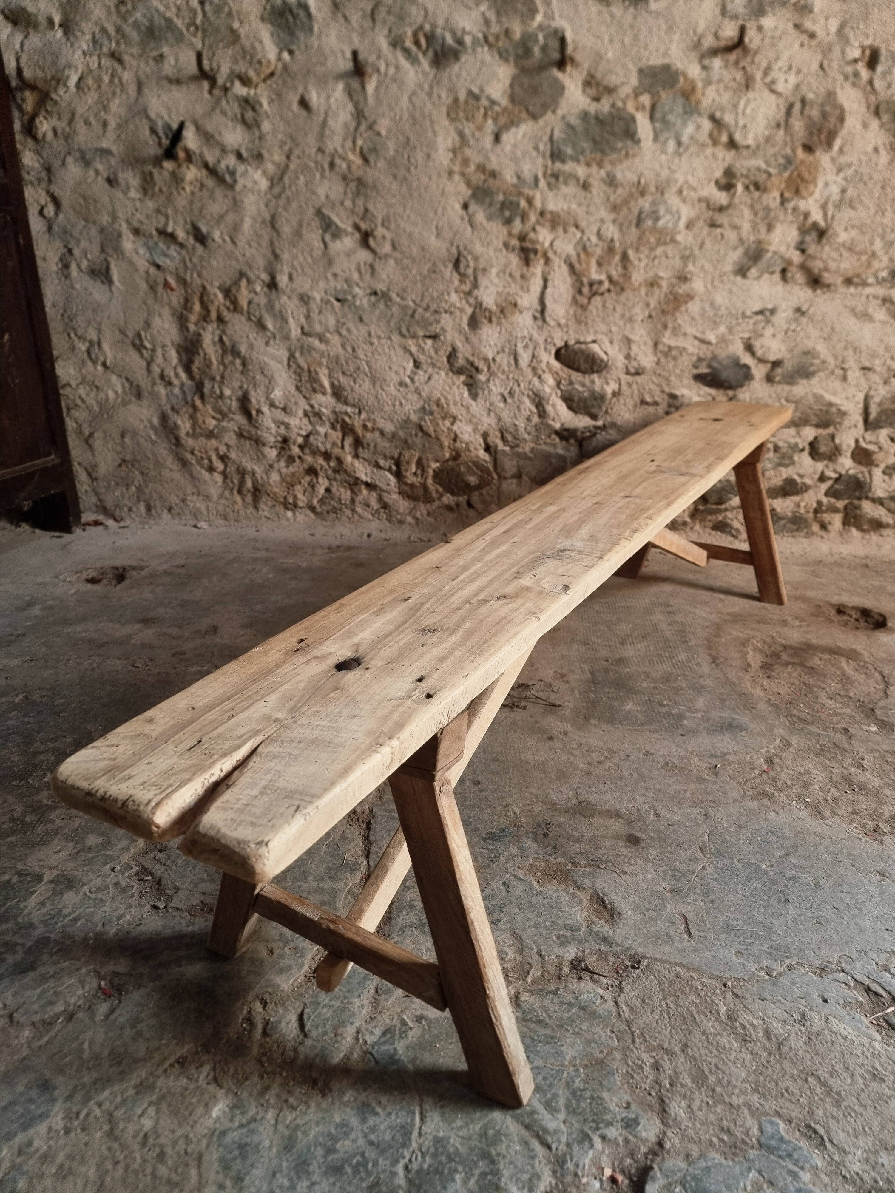 French antique wooden bench – Rustic farmhouse bench – Poplar and chestnut – Late 19th century – 198 cm