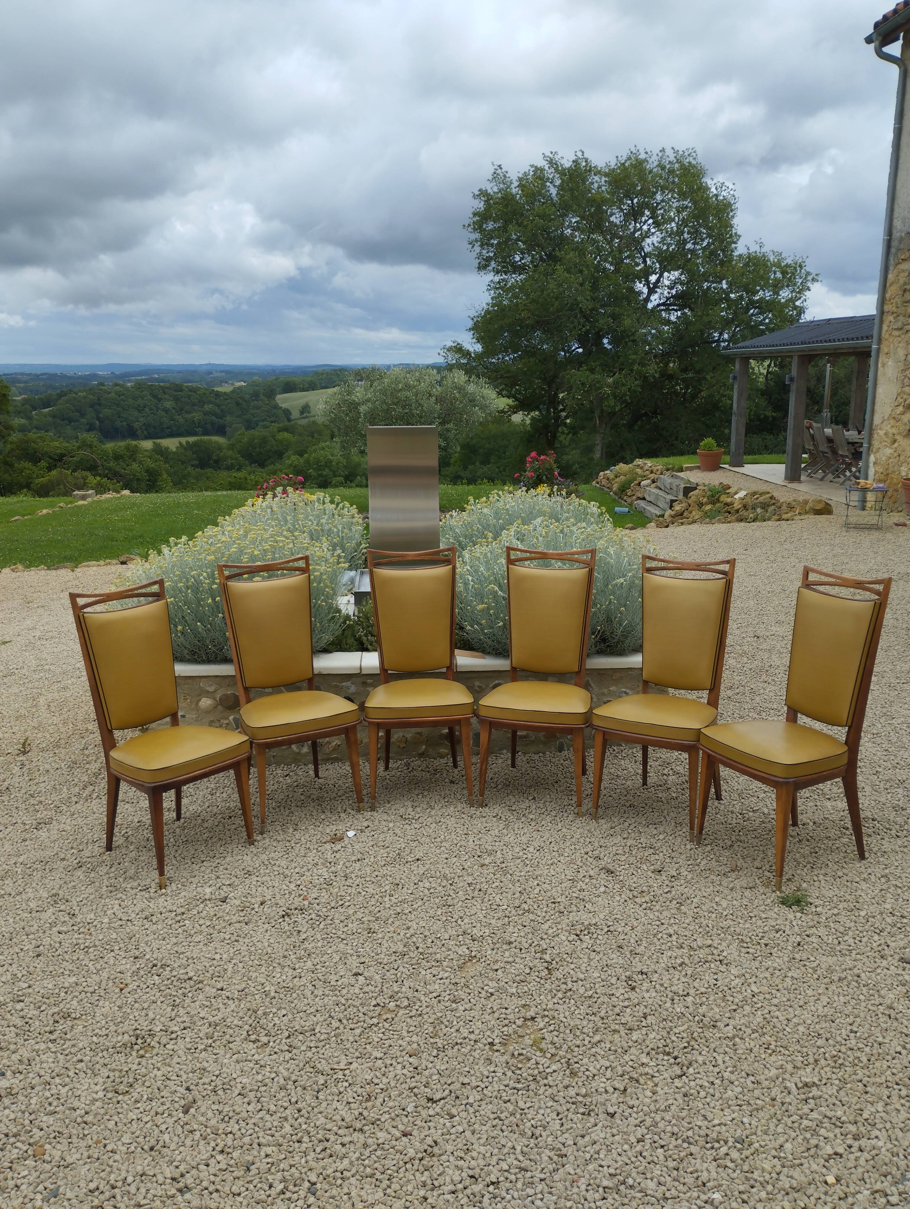 6 chairs