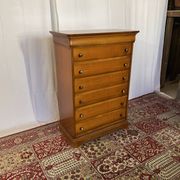 Tall chest of drawers with 6 drawers