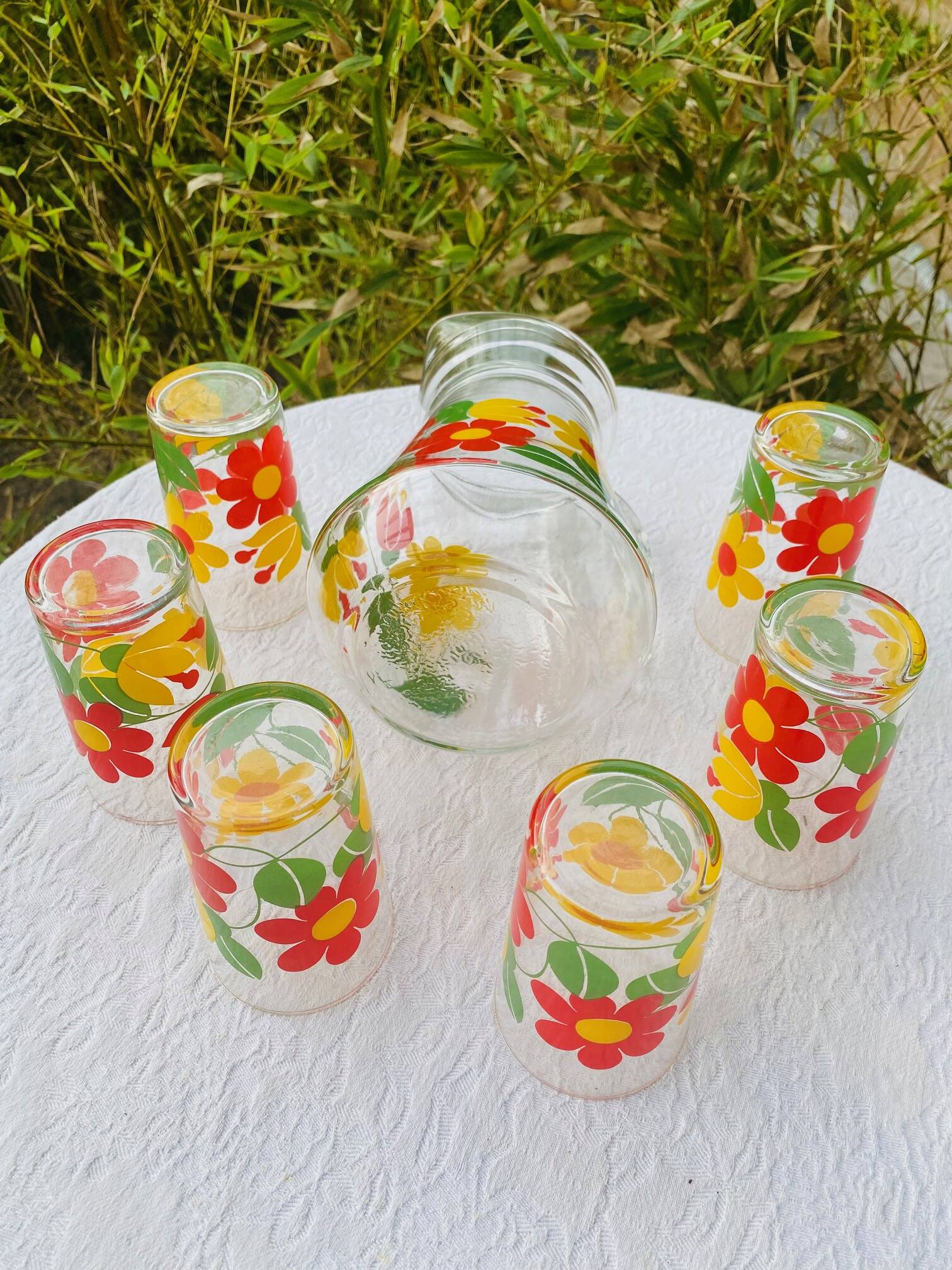 Vintage flower orangeade service