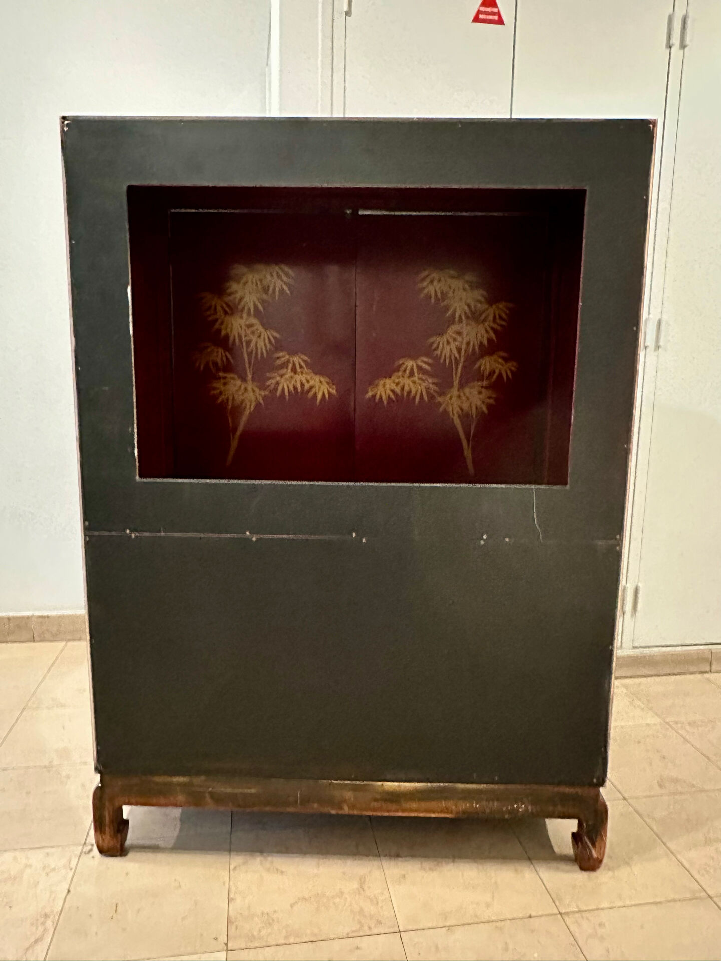 China cabinet