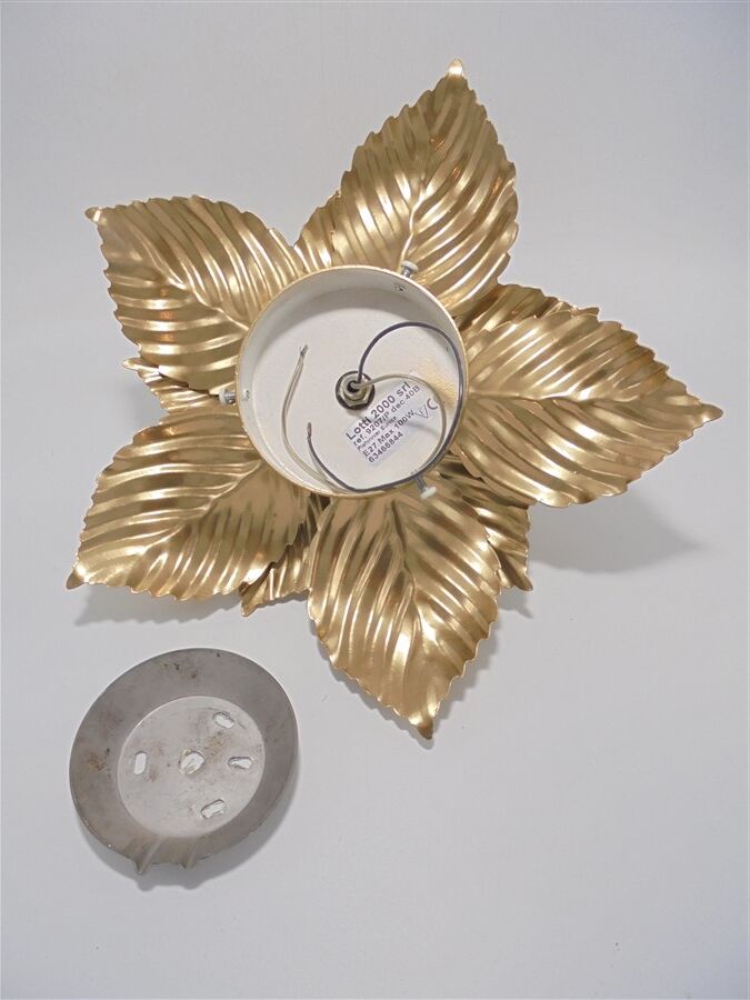 Sconce golden flower