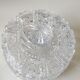 Bonbonnière ronde Cristal Bohème taillé. Motifs étoilés . Diam 15 cm
