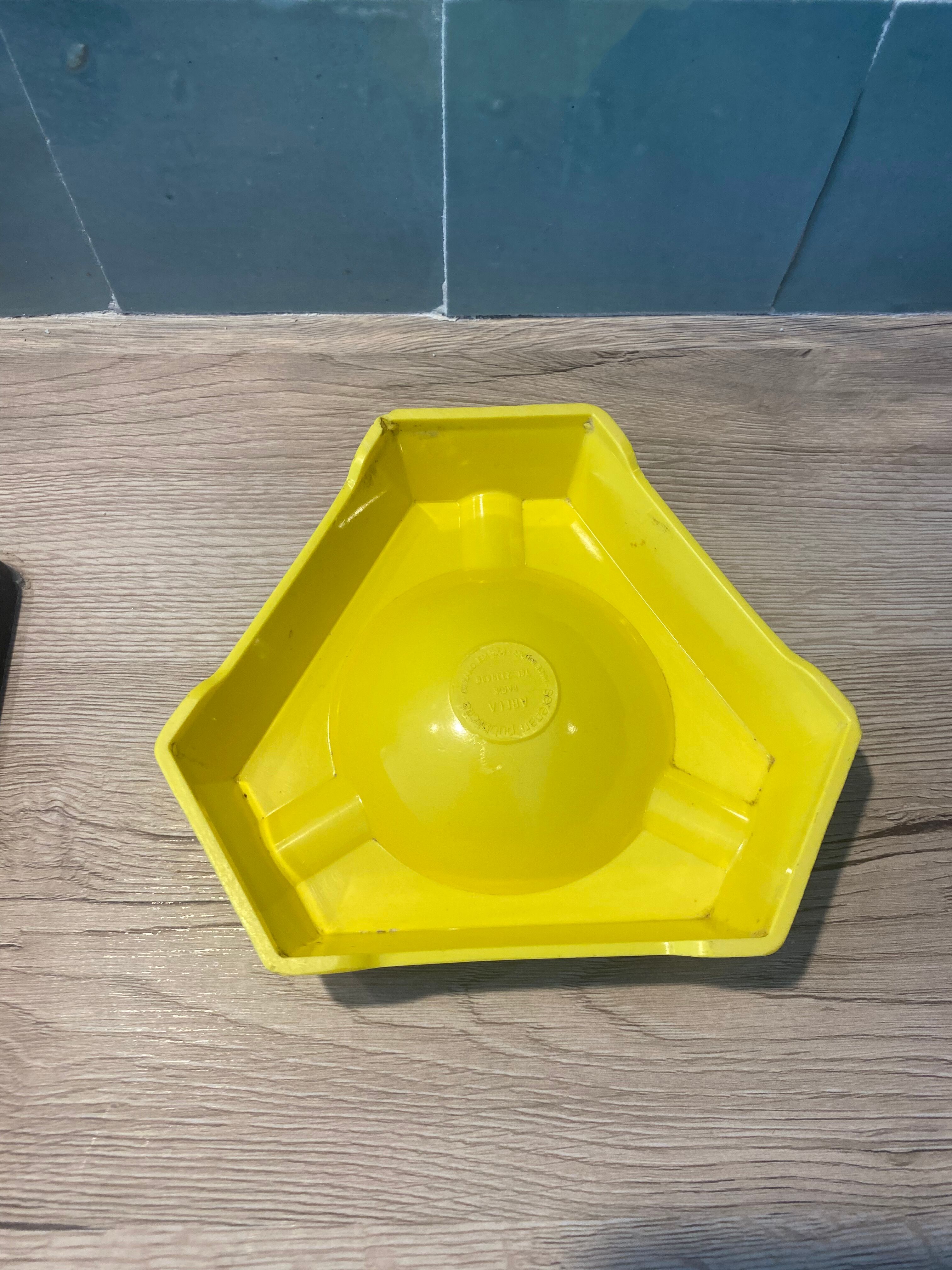 Vintage ashtray Ricard anisette