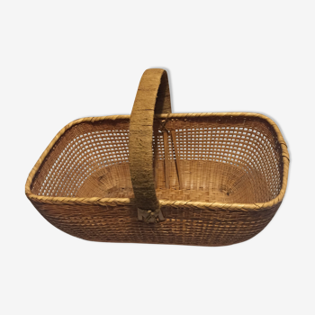 Rattan basket