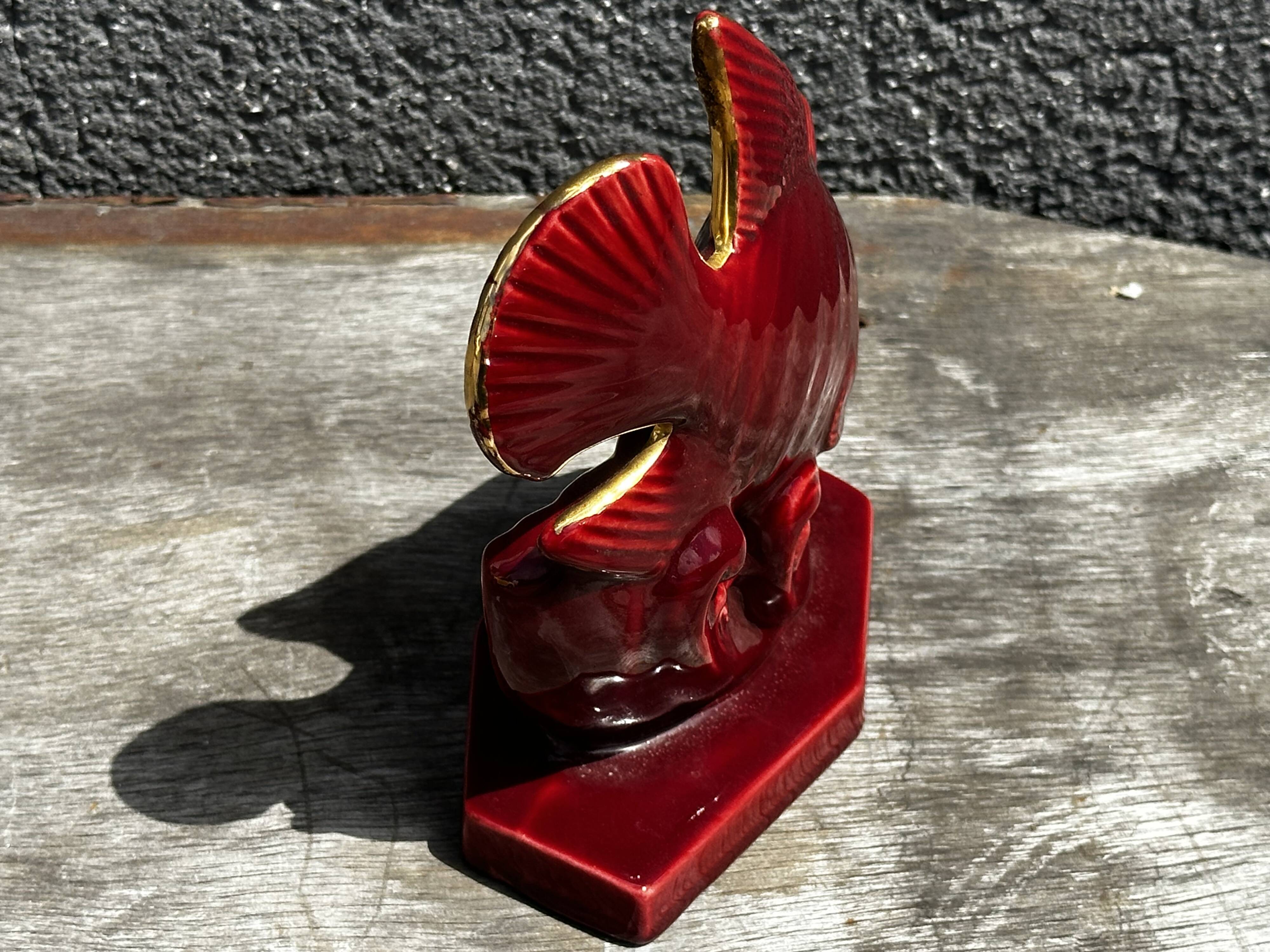 Art Deco sculpture 1930-1940 - Signed ceramic fish