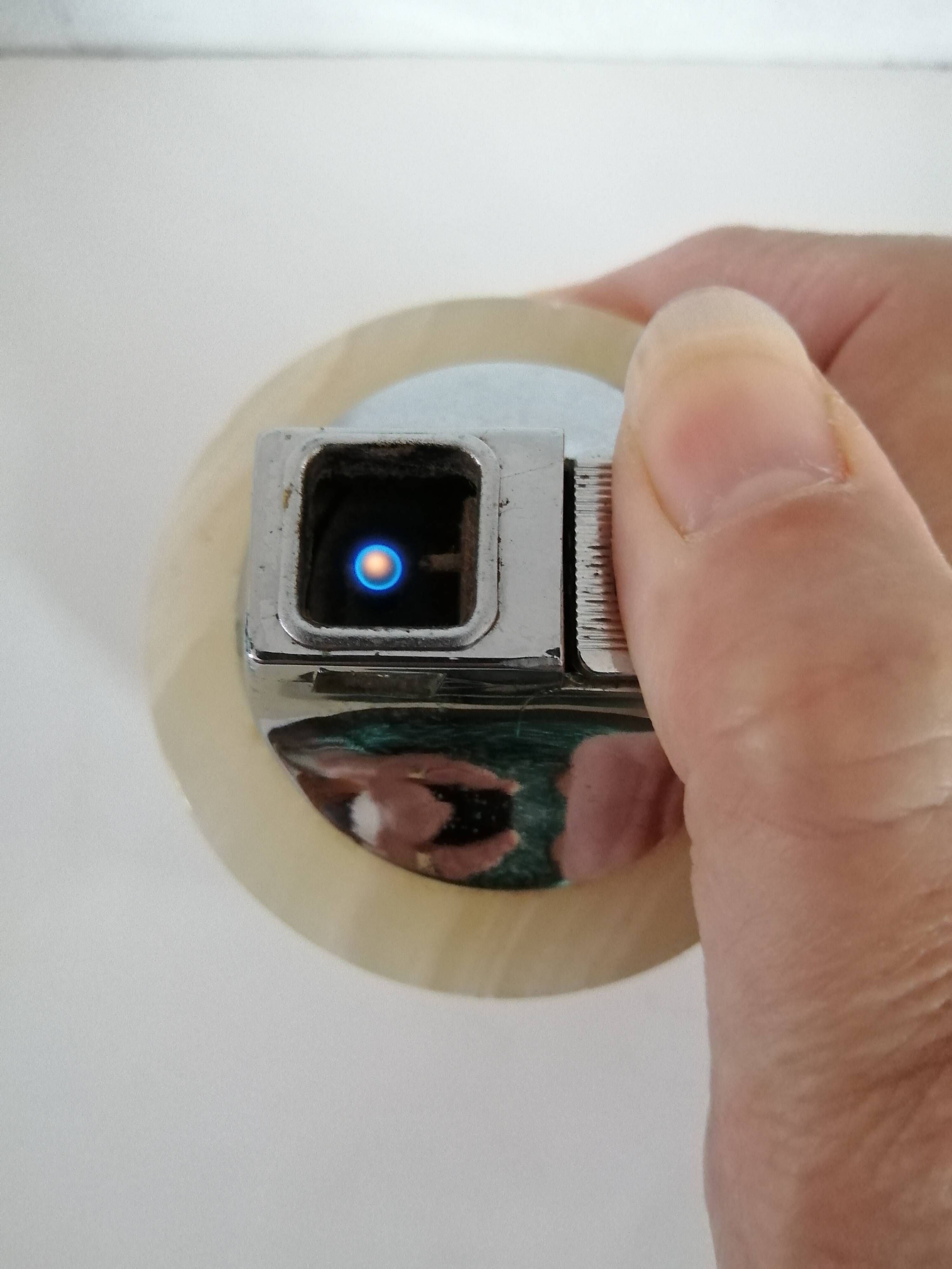 Briquet de table piezo onyx et métal doré, kogen 1970-1980