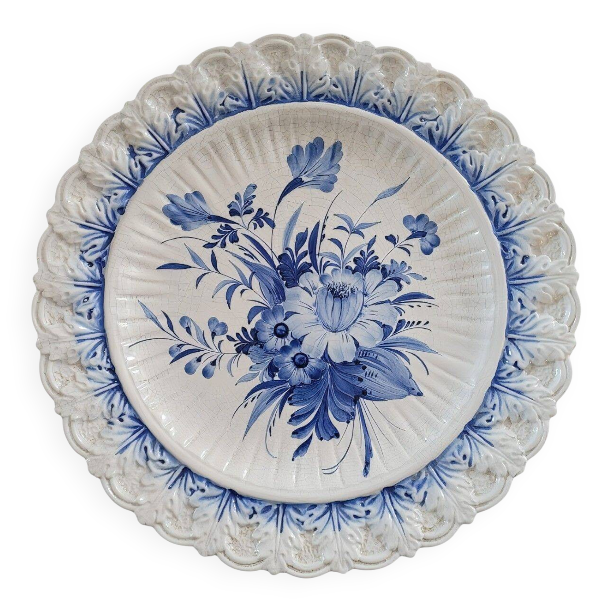 Decorative ceramic plate signed Nove di Bassano