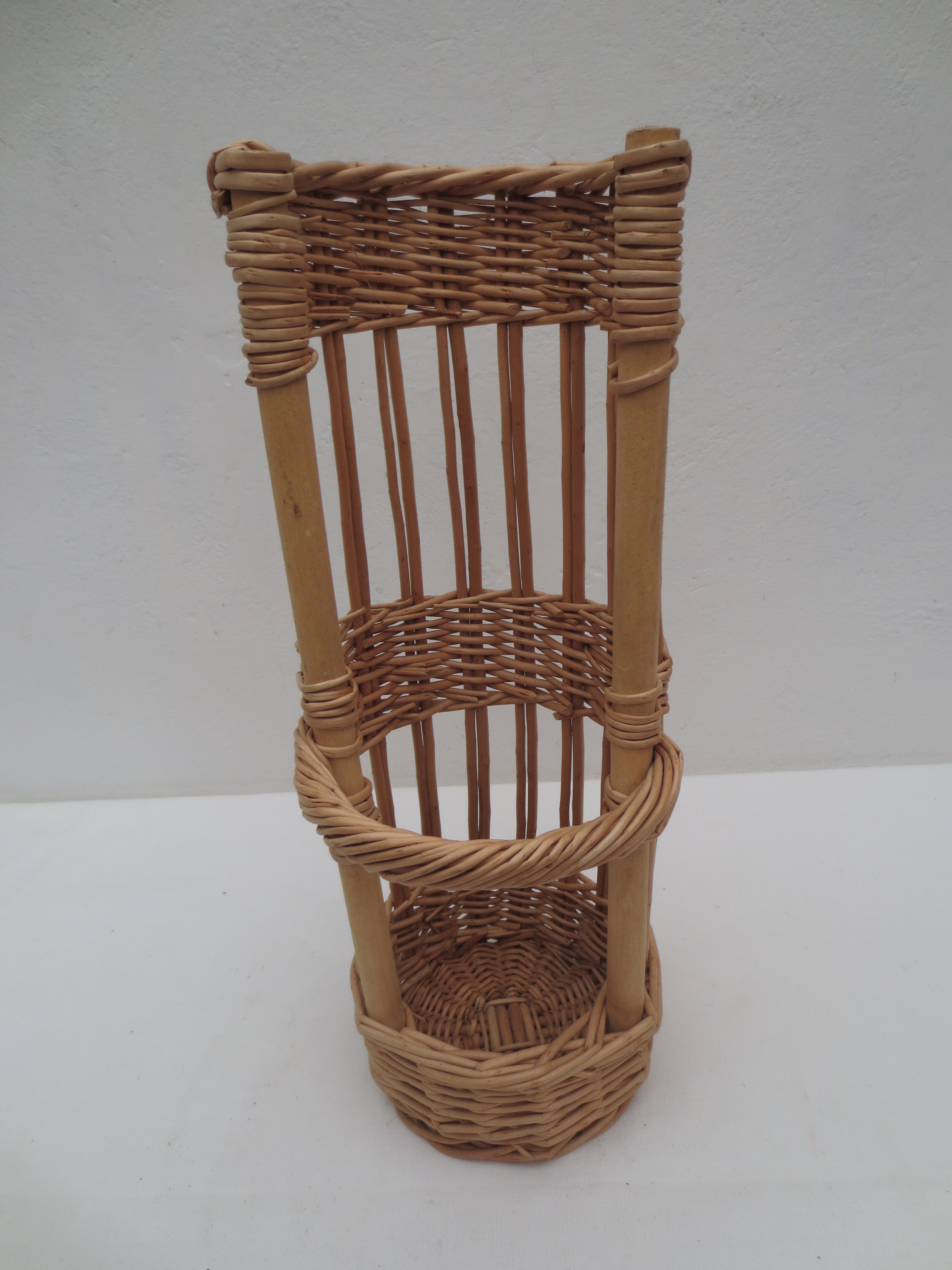 Old bakery holder
