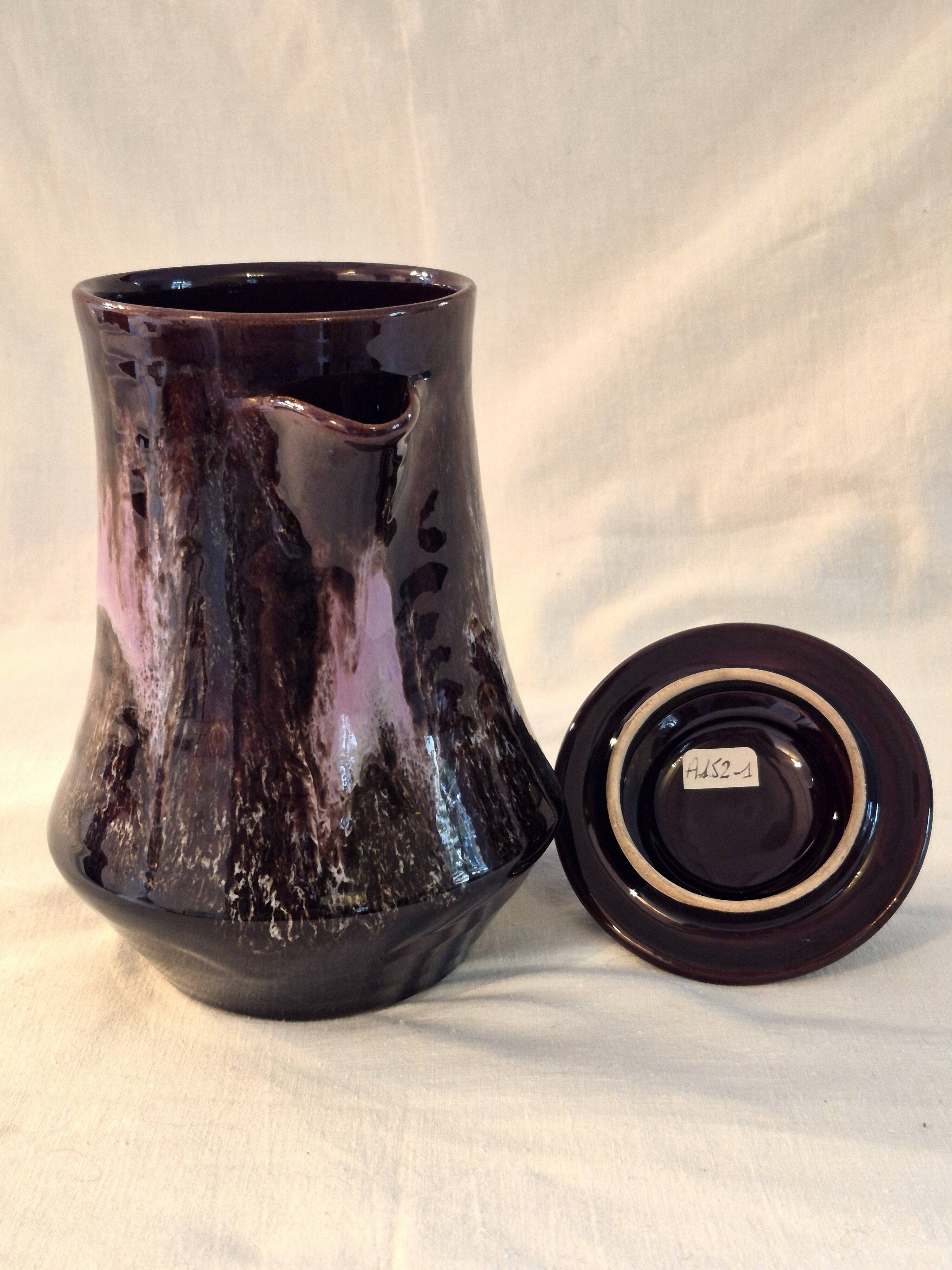 Vallauris ceramic coffee pot with brown and pink glaze A152-1