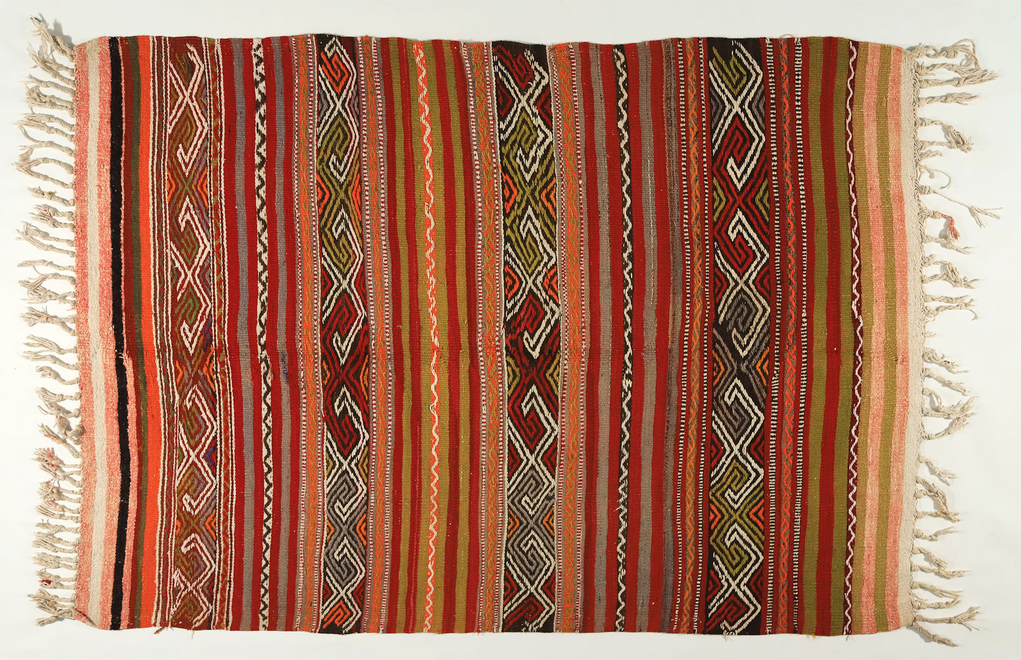 Anatolian handmade kilim rug 200 cm x 136 cm