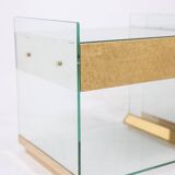 Pair of bedside tables or sofa ends in brass, glass and mirror. 1970s.