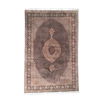 Tapis persan tabriz  202x307cm