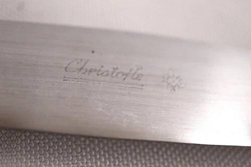 Christofle America, Art Deco 12 silver-plated table knives, excellent condition.