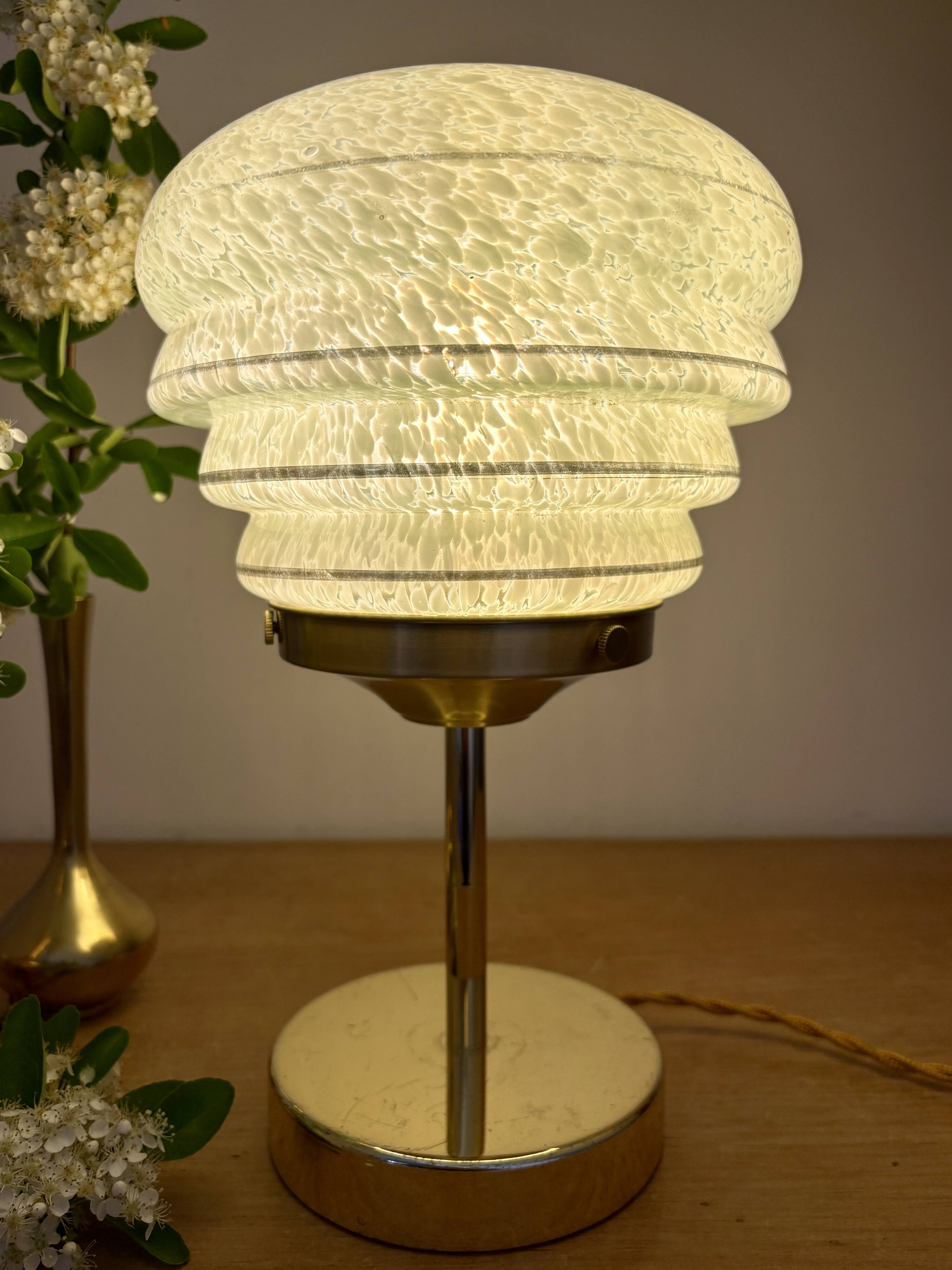 Vintage art deco globe table lamp in green and gold Clichy glass