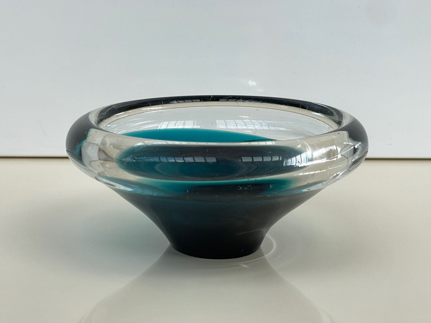 Scandinavian blue sommerso glass catchall – vintage design from the 1960s.