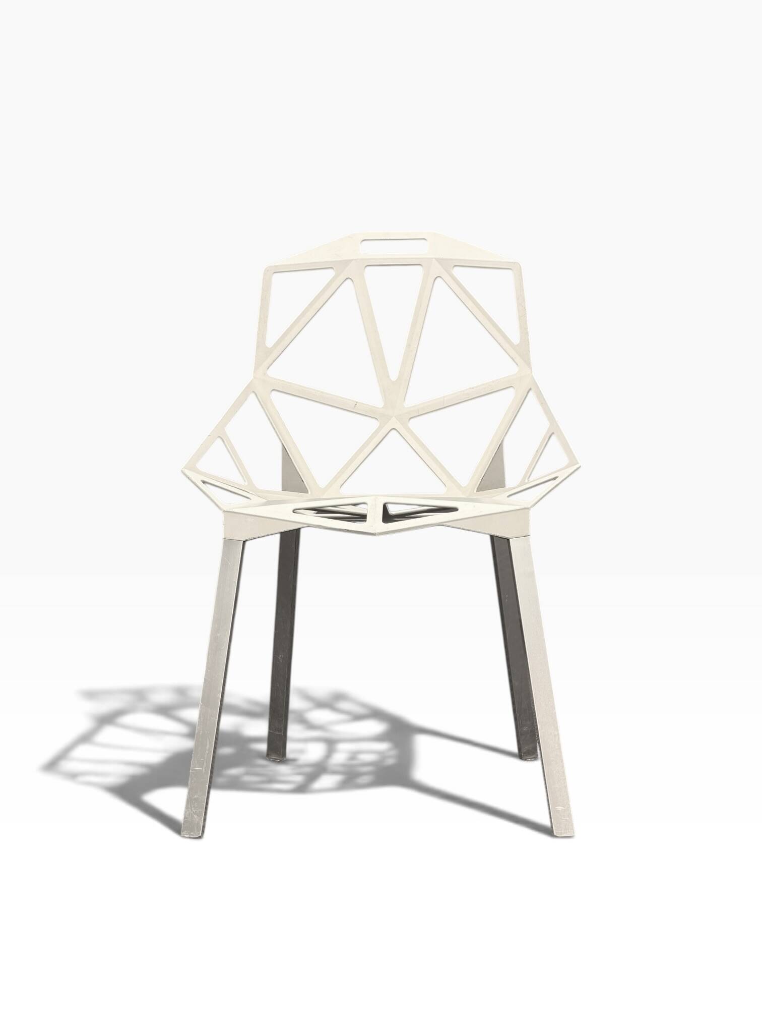 Lot de chaises Chair One Magis empilables – Konstantin Grcic