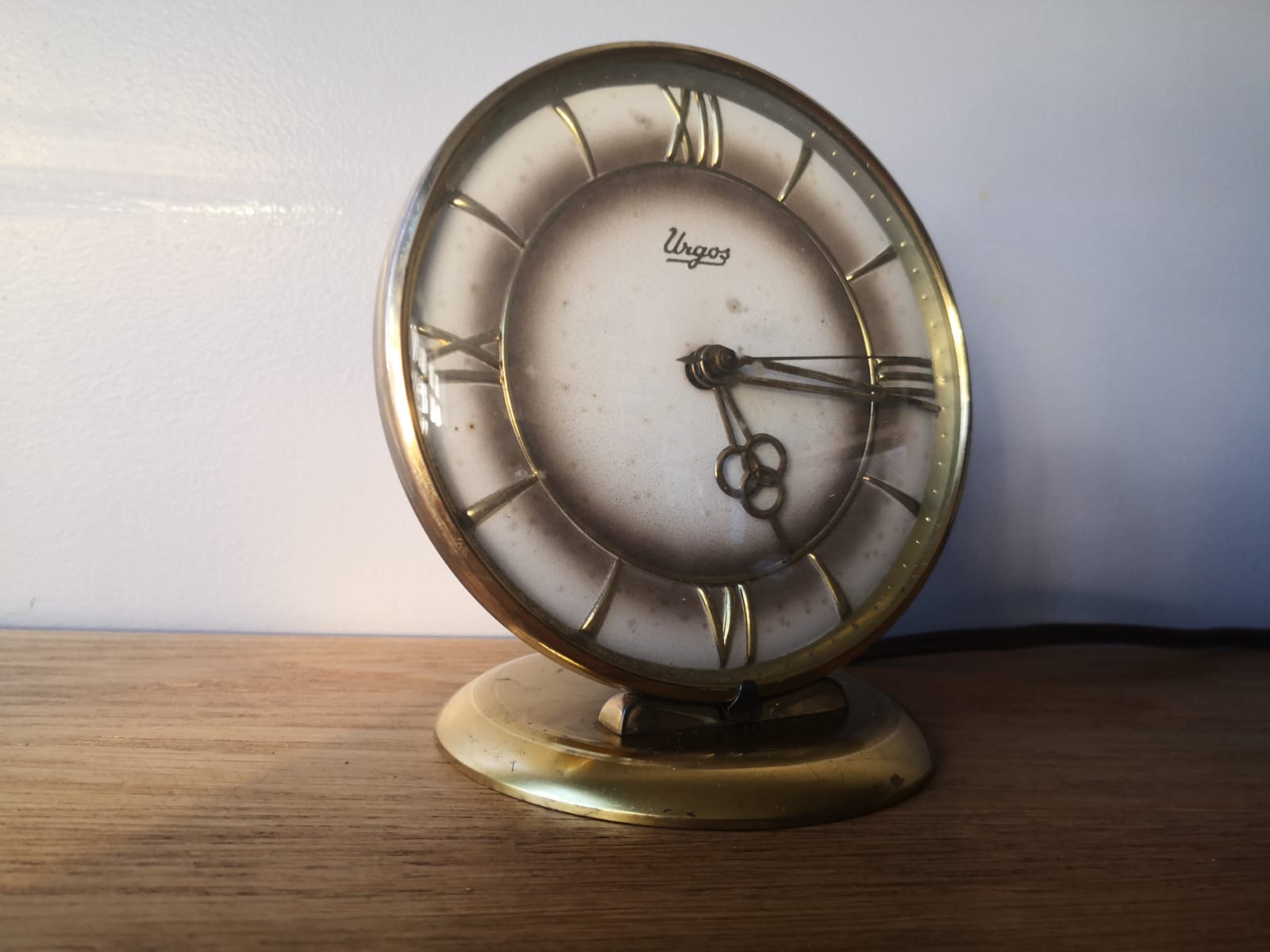 Vintage electric clock, year 60, Urgos clock