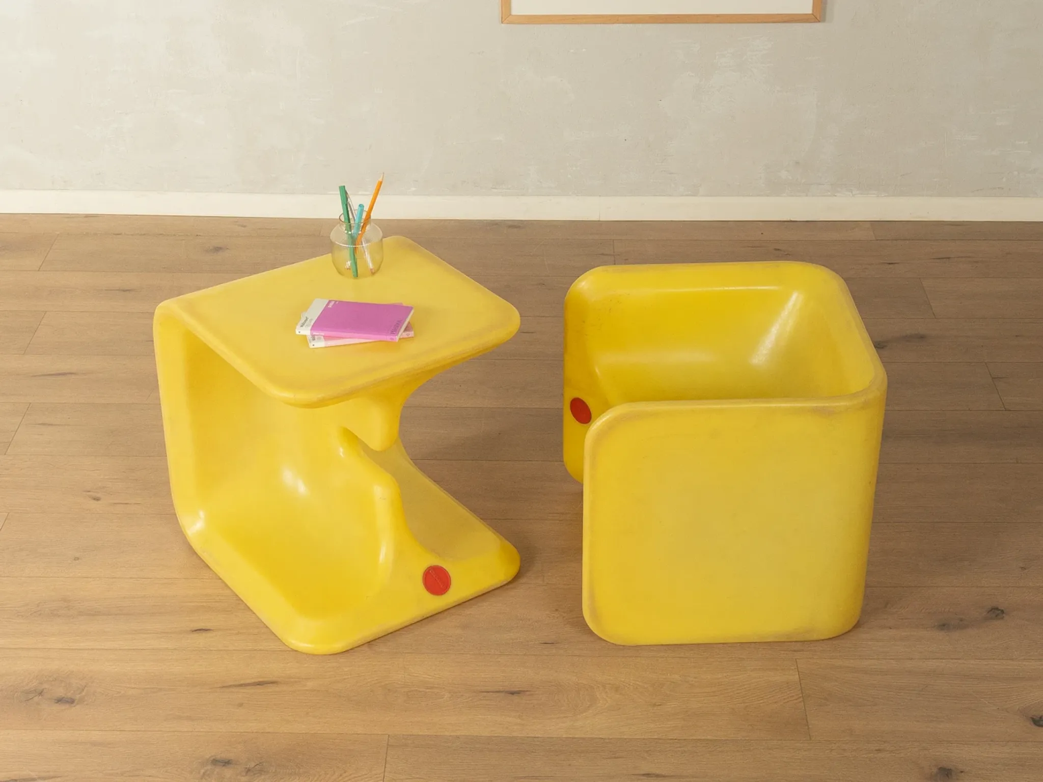Gigantos children's furniture set by Rhein Conti in authentic space-age design of the 1970s