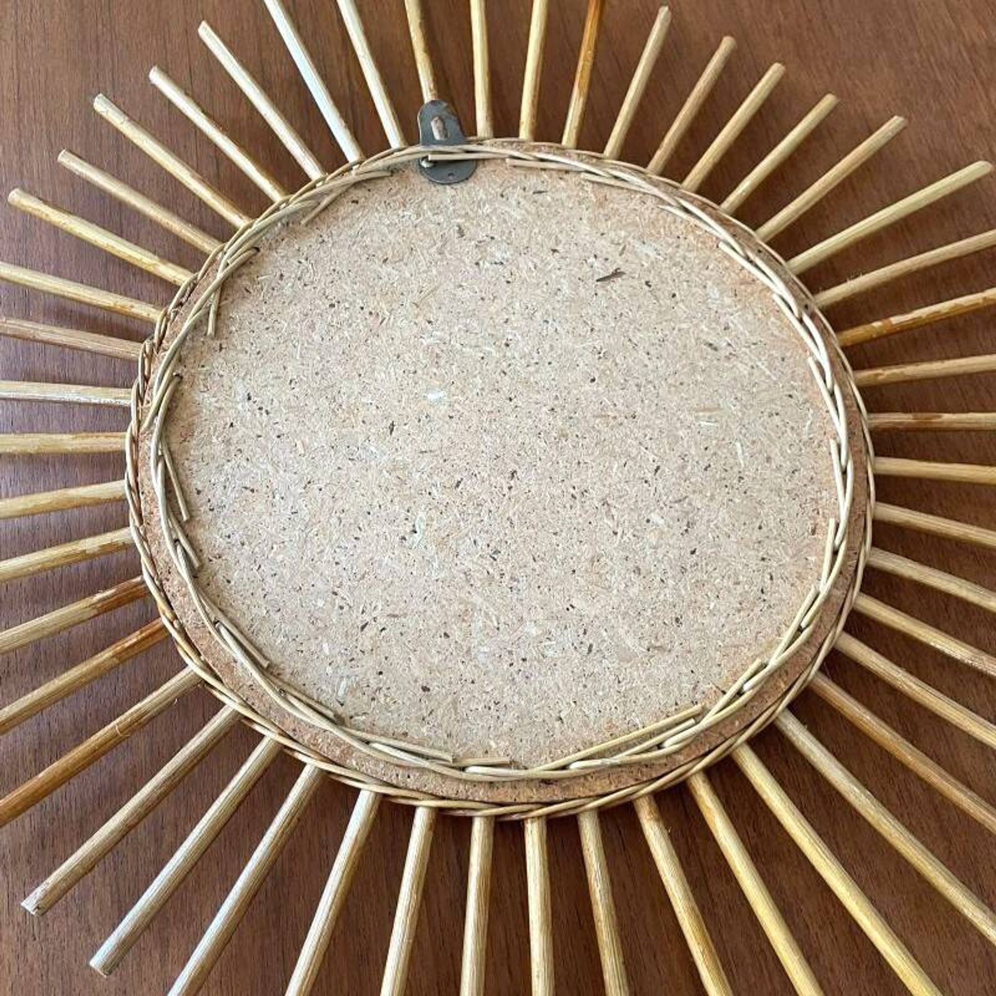 Miroir soleil losange en rotin – France, années 60