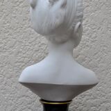 Bust biscuit girl signed Tharaud Limoges