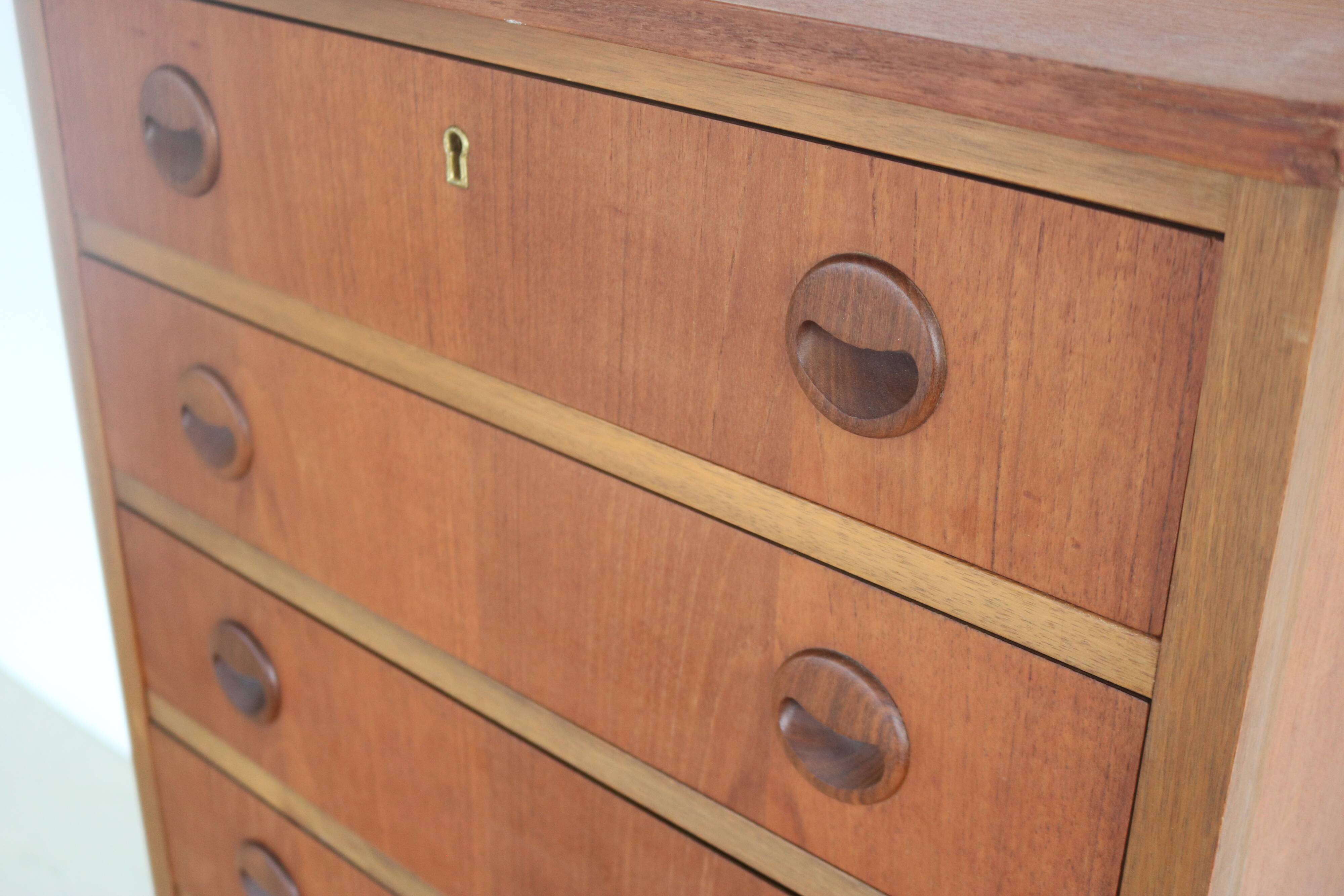 vintage teak chest of drawers