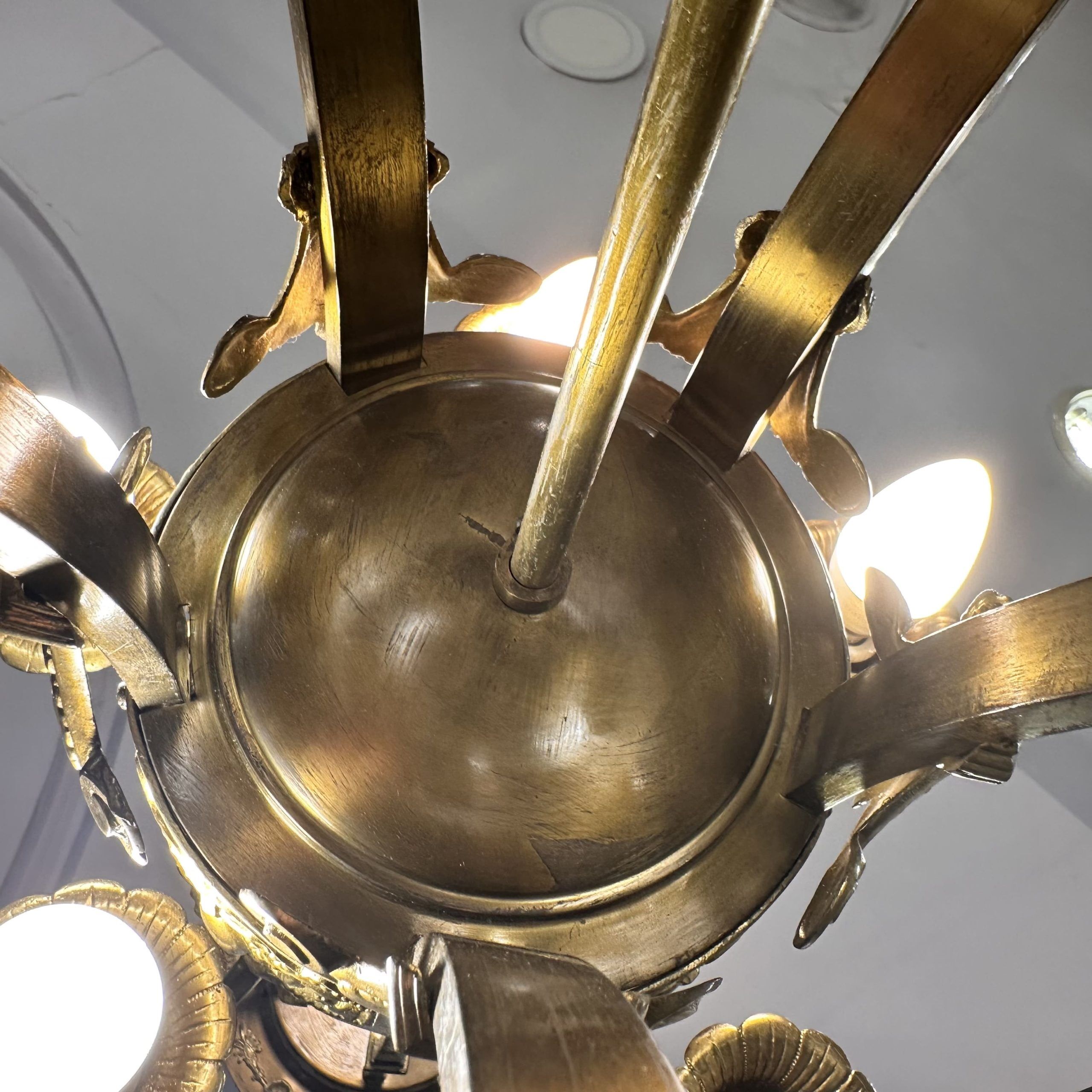 Ceiling light, gilded bronze and cut and frosted crystal, Art Nouveau, 1930s – France