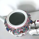 Chinese porcelain teapot flower characters