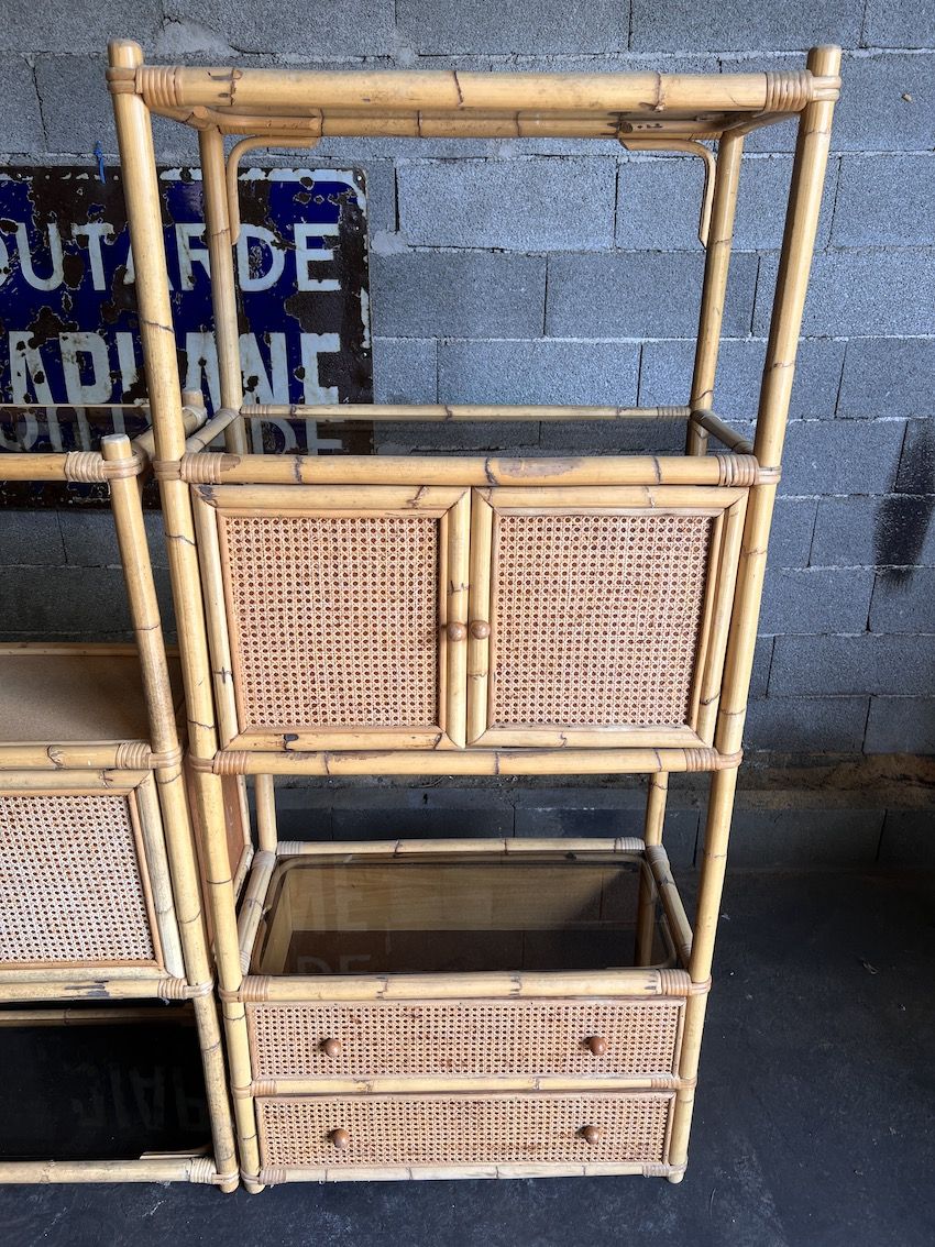 Bookcase, cannage in 3 modules and smoked glass trays - 70s