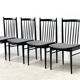 Ensemble de quatre chaises de salle à manger