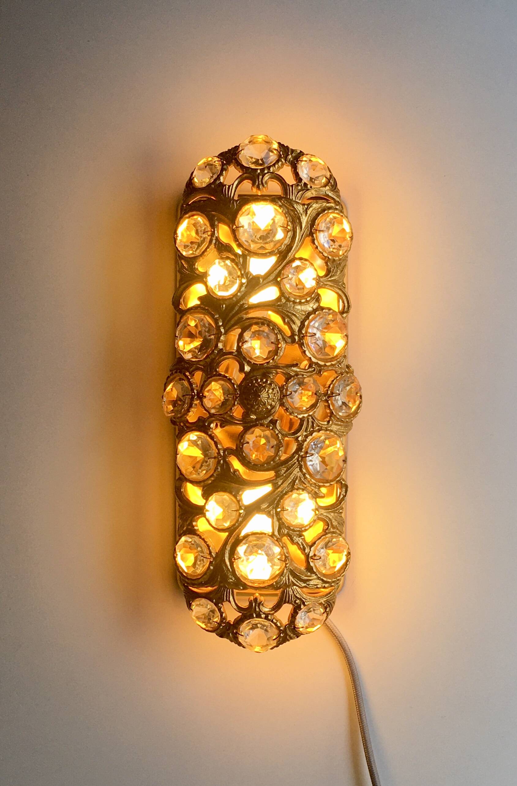 Wall lamp in gilded brass and glass, Peris Andreu, Spain, 1960s